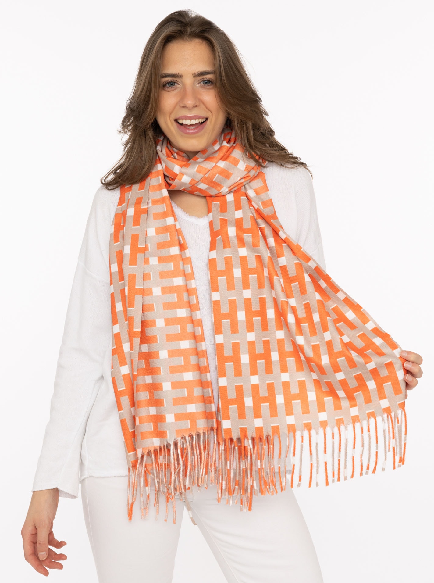 Zwillingsherz Schal »"H-Grafisch"« mit Fransen und grafischem Muster