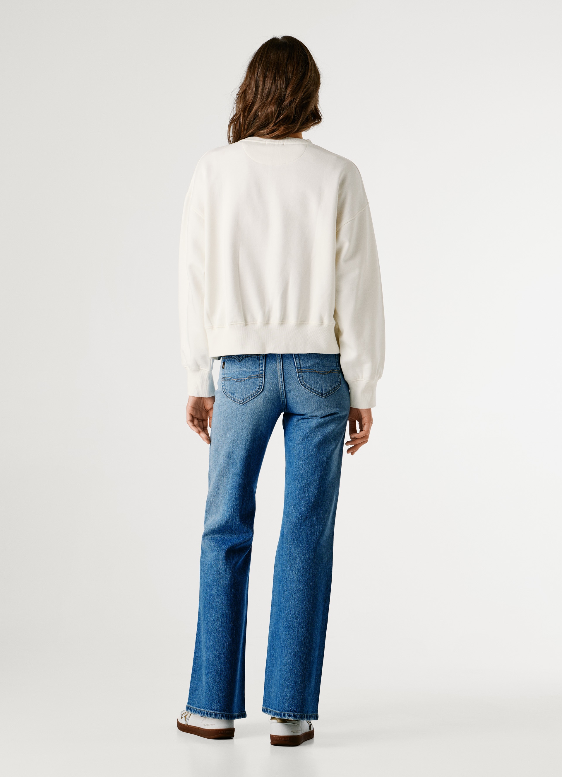 Pepe Jeans Sweat-shirt »BERNIS«, mit Rundhals, bestickt
