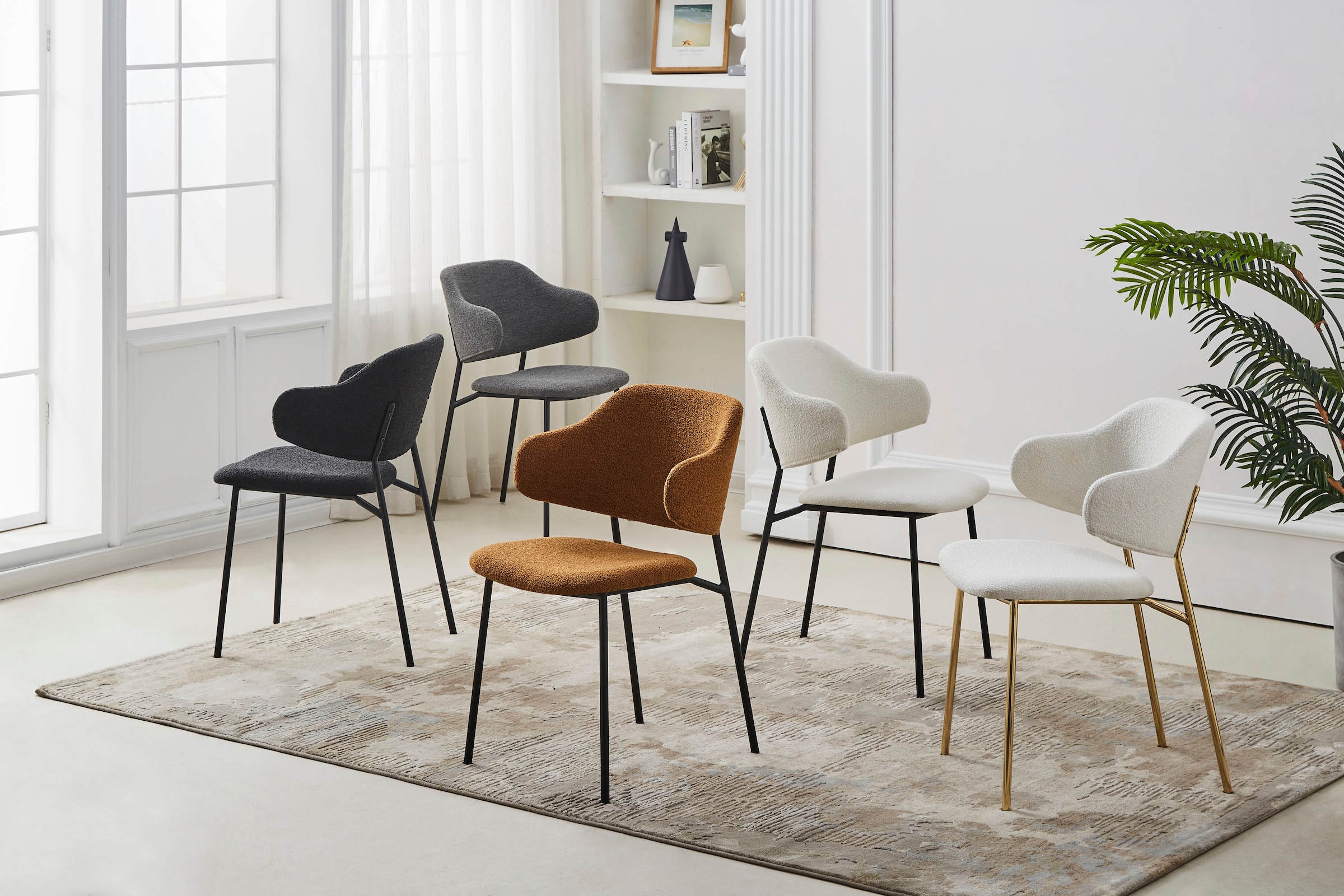 SalesFever Chaise avec accoudoirs »Komfortabler Esszimmerstuhl mit Stil« (Set) 2 cuis2er Set: Design-Gestell mit ausgestellten Armlehnen