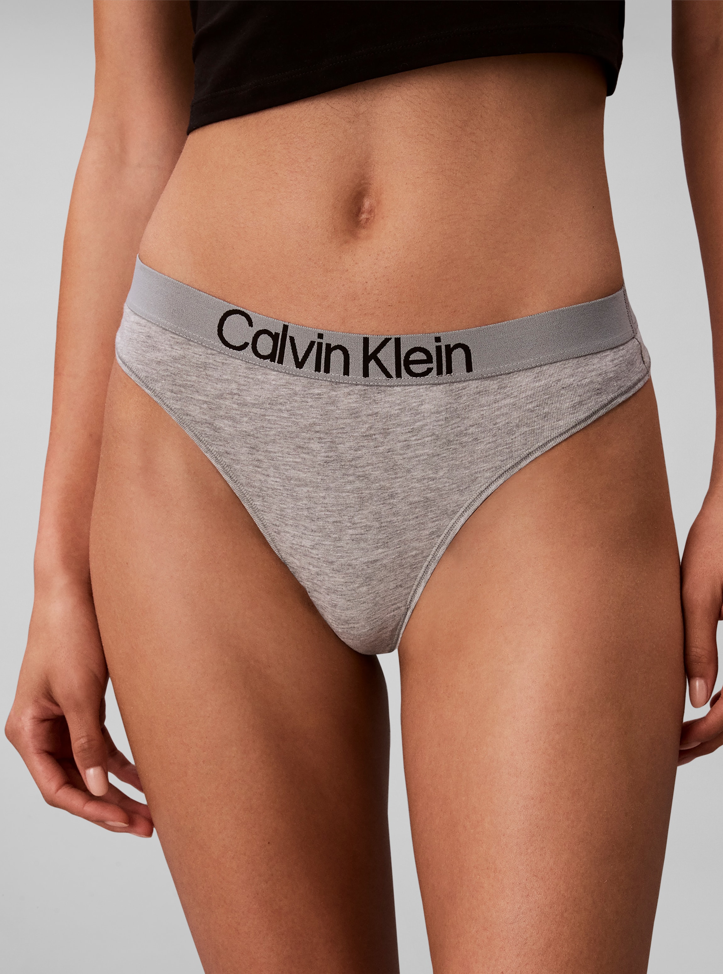 Calvin Klein Underwear Tanga »THONG 5PK« Paquet, pack de 5, 5 cuis Avec ceinture élastique