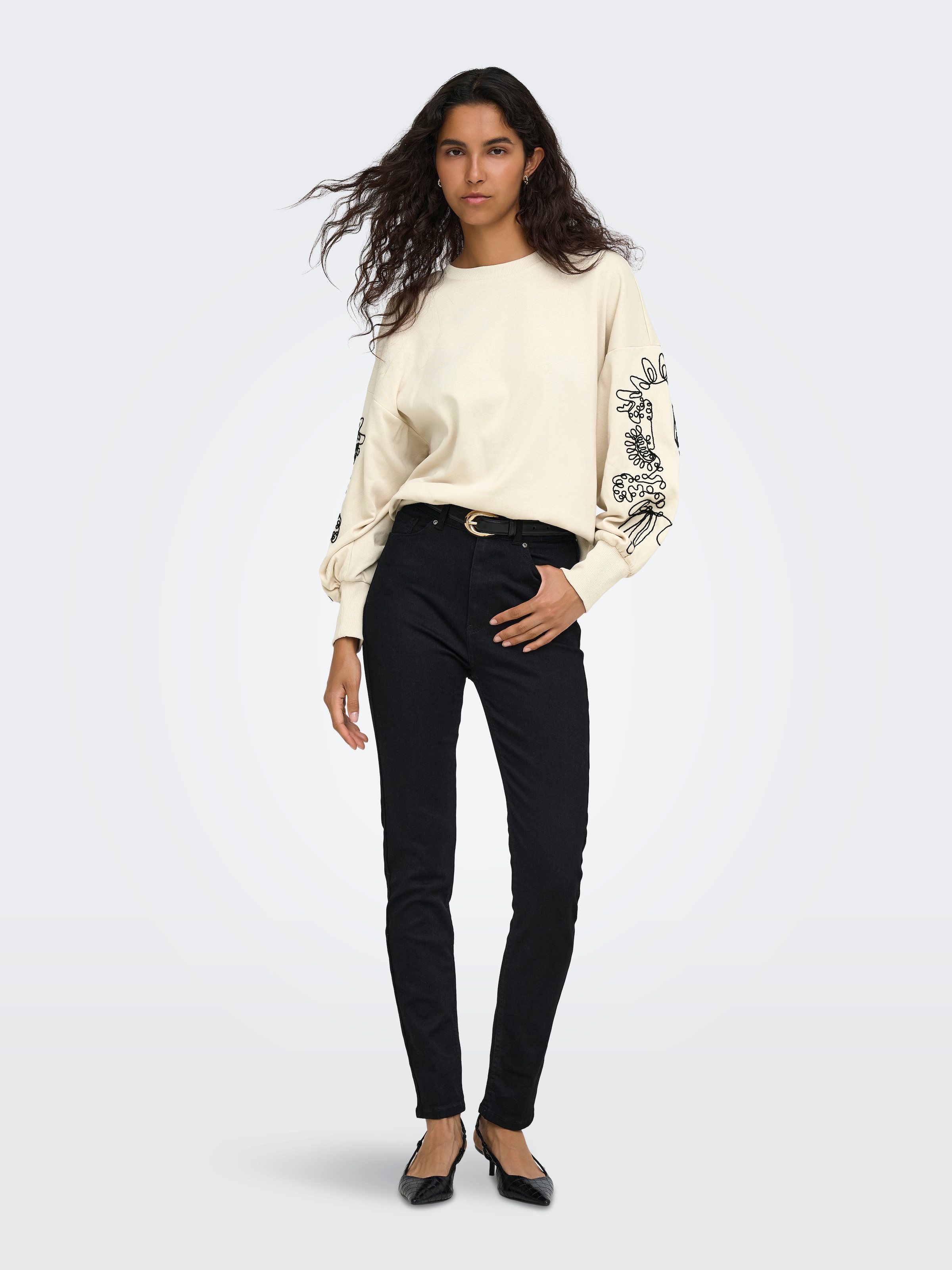 ONLY Sweat-shirt »ONLBROOKE L/S O-NECK DETAIL SWT NOOS«
