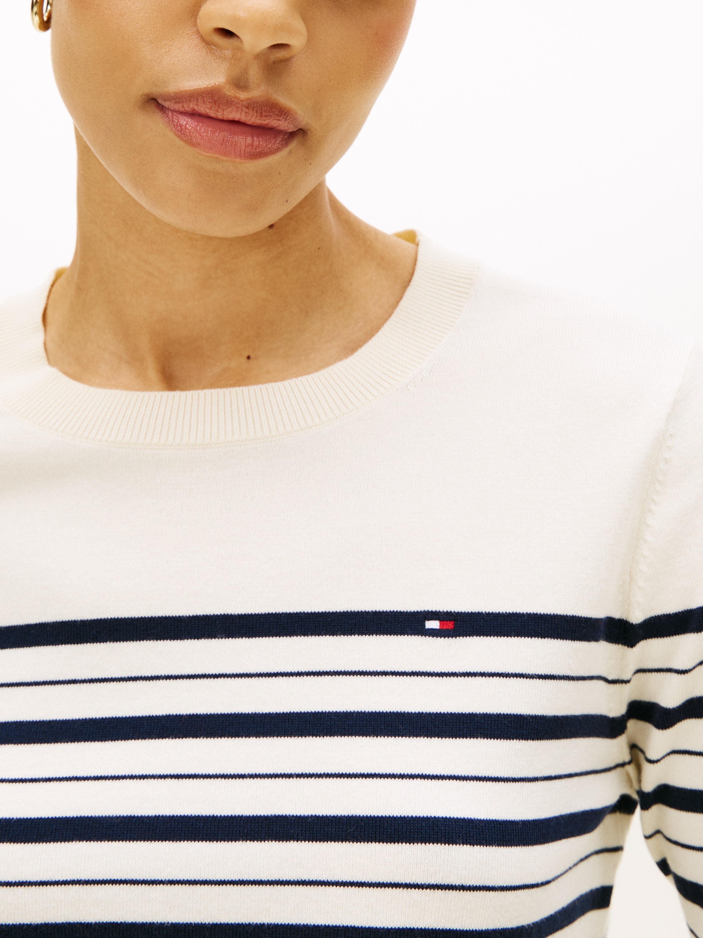Tommy Hilfiger Pull à col rond »CO JERSEY STITCH LS C-NK SWT« avec broderie du logo