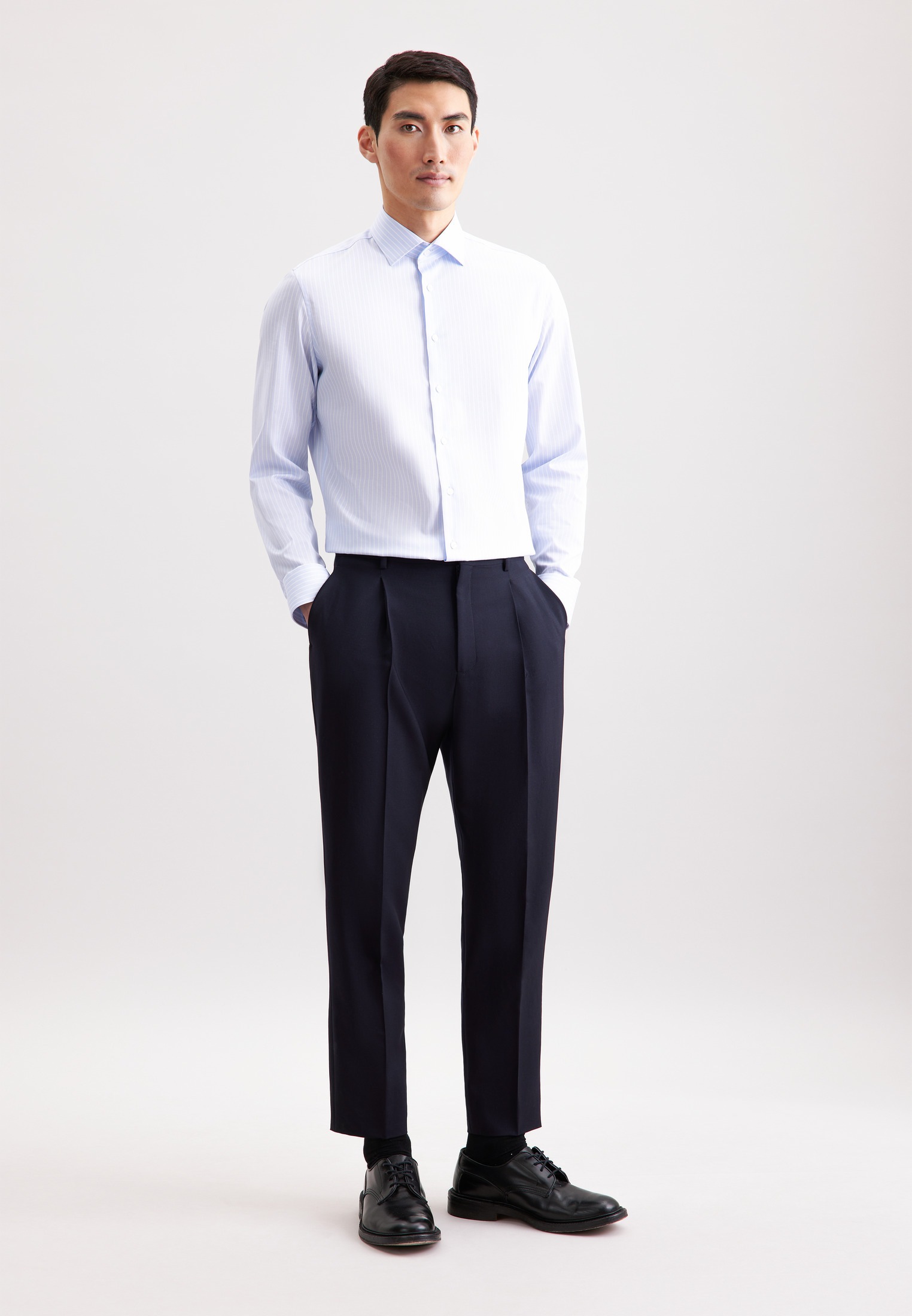 seidensticker Businesshemd »Schwarze Rose« Shaped 1/1 Kentkragen Gestreift