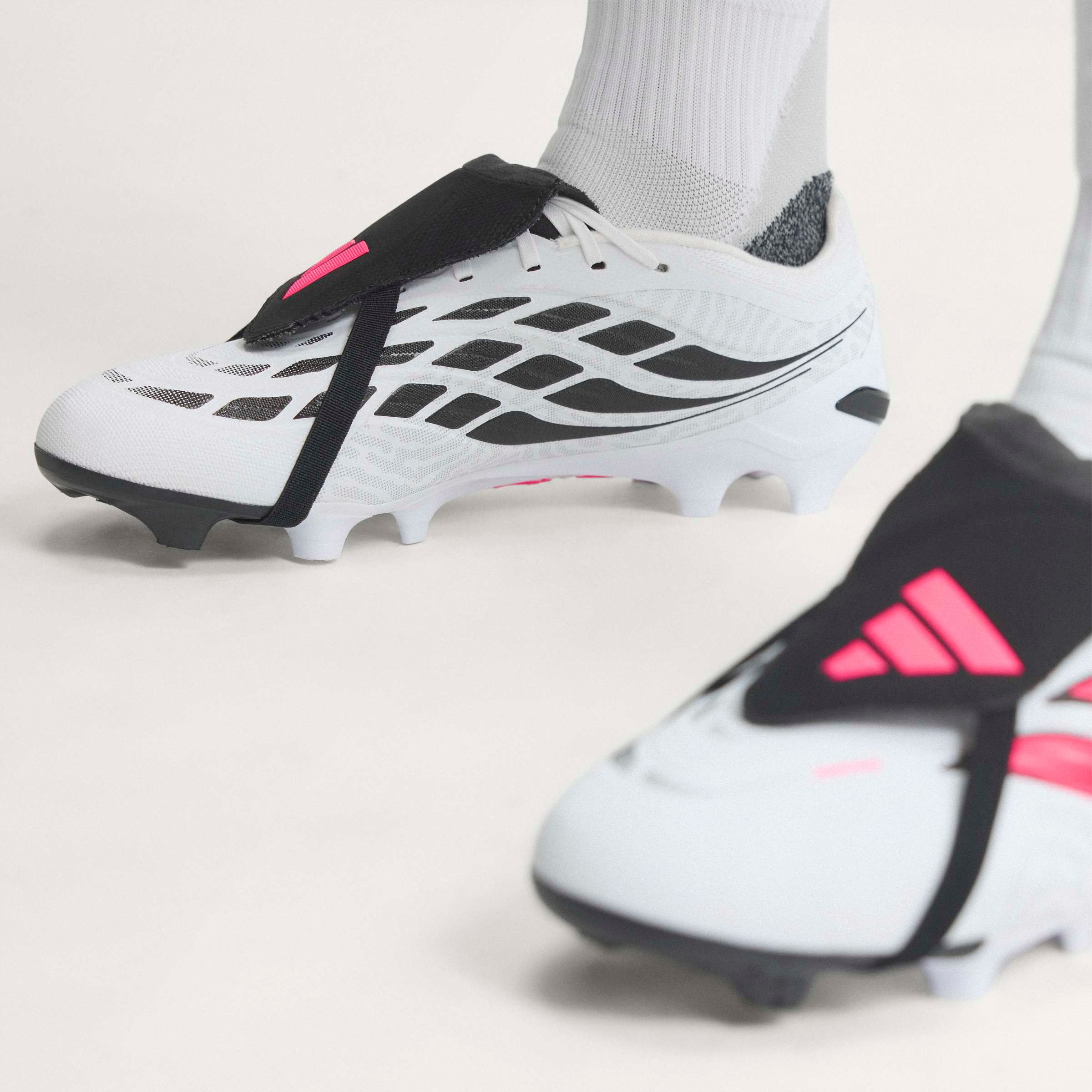 adidas Performance Fussballschuh »PREDATOR LEAGUE , FESTE BÖDEN, UMSCHLAGBARE ZUNGE«  für Rasen und feste Böden, gespielt bei der Weltmeisterschaft 2026