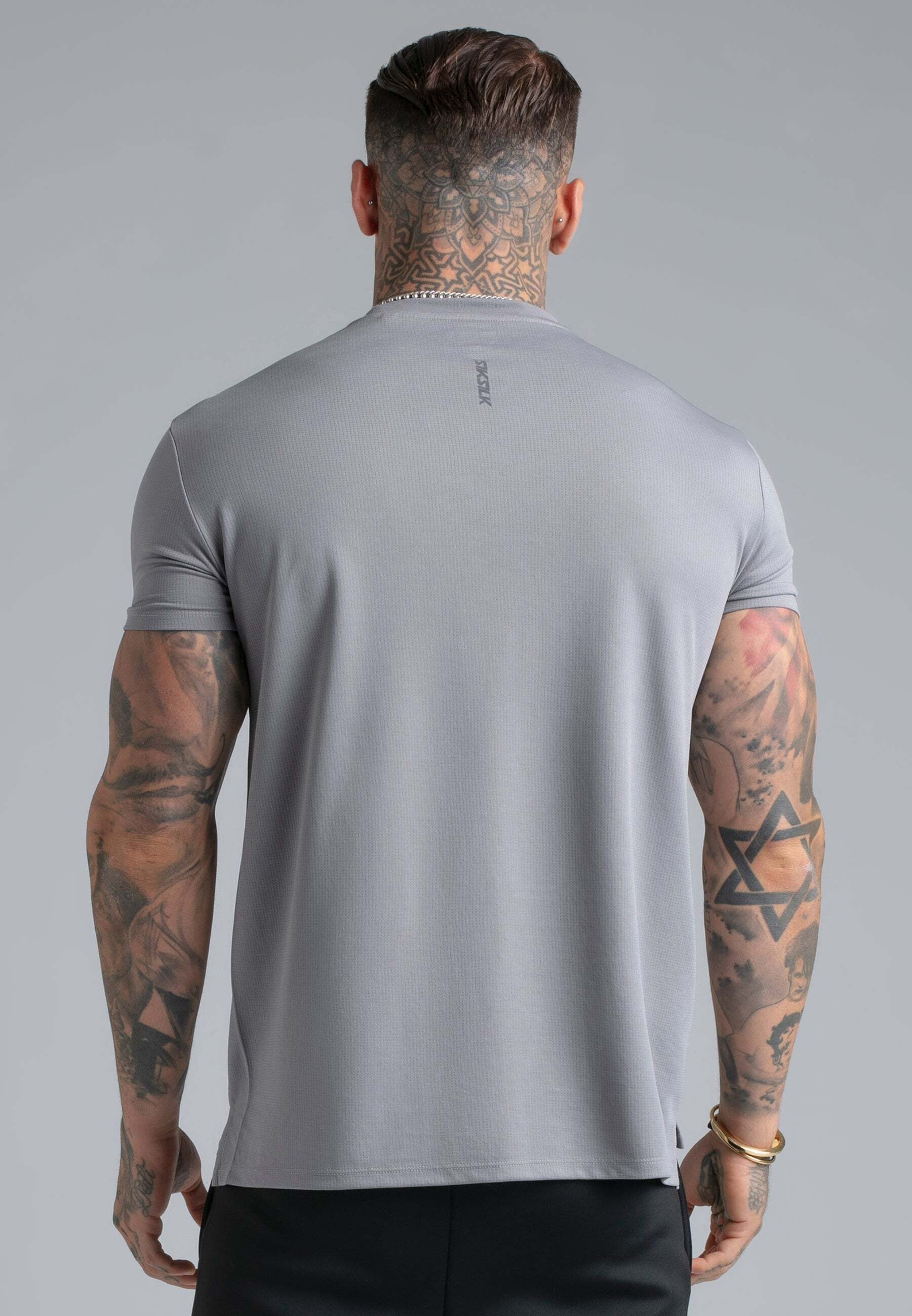 Siksilk T-Shirt »Siksilk T-Shirt Muscle Fit«