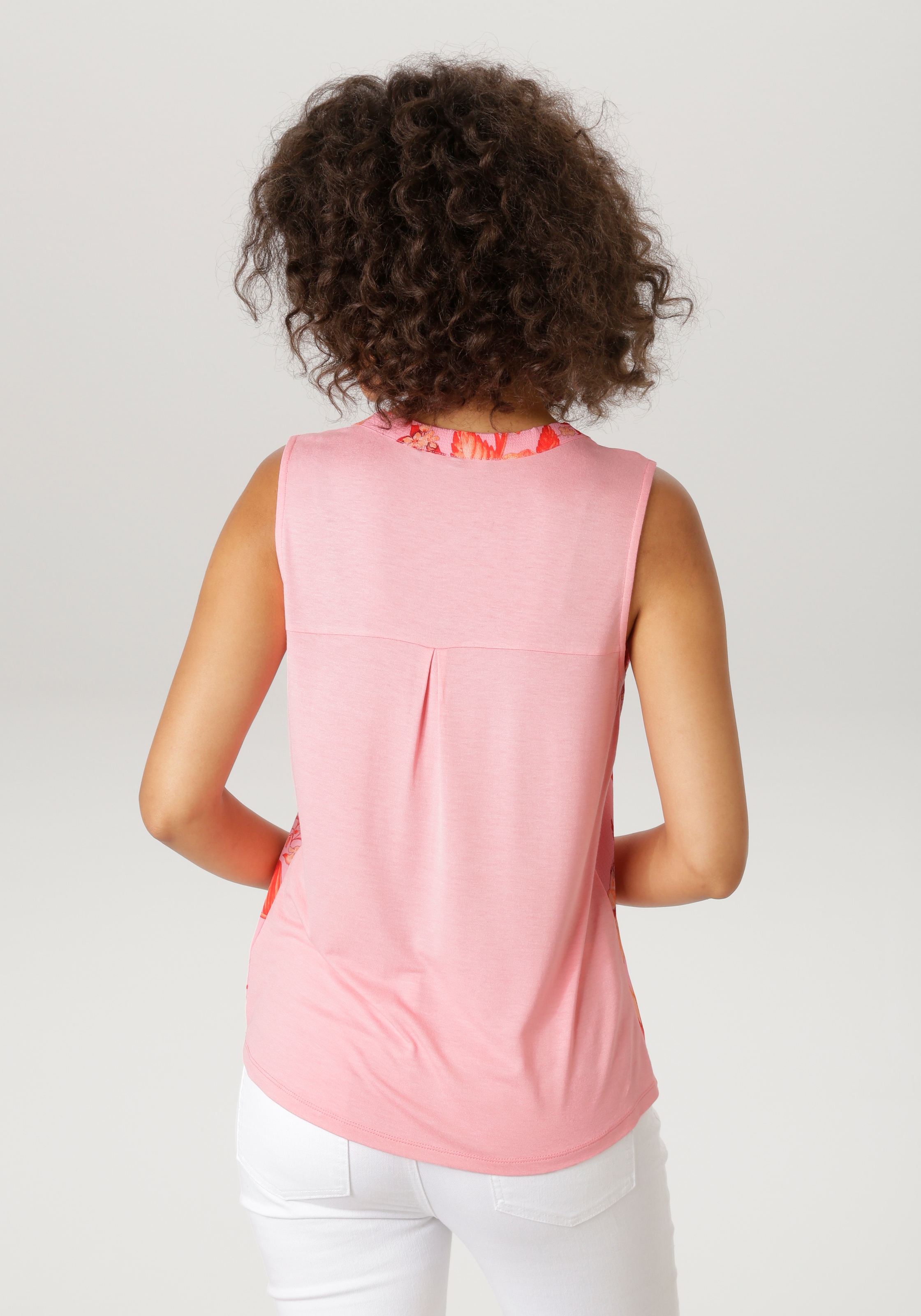 Aniston CASUAL Top chemisier mit farbharmonischen Blumen und Blättern bedruckt - NEUE KOLLEKTION