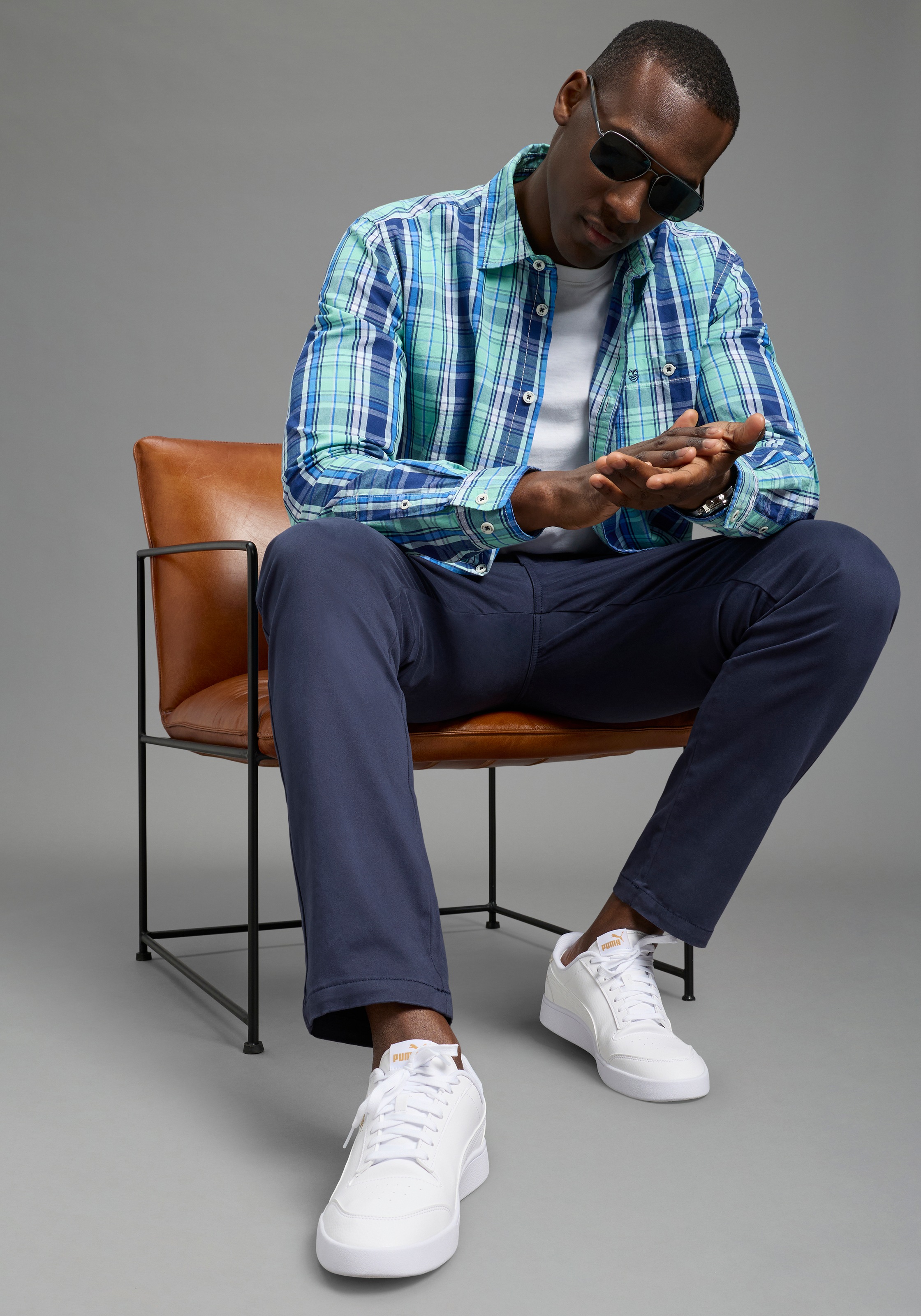 DELMAO Karohemd Langarm mit Ärmelschlitz, aus Baumwolle, taillierte Passform