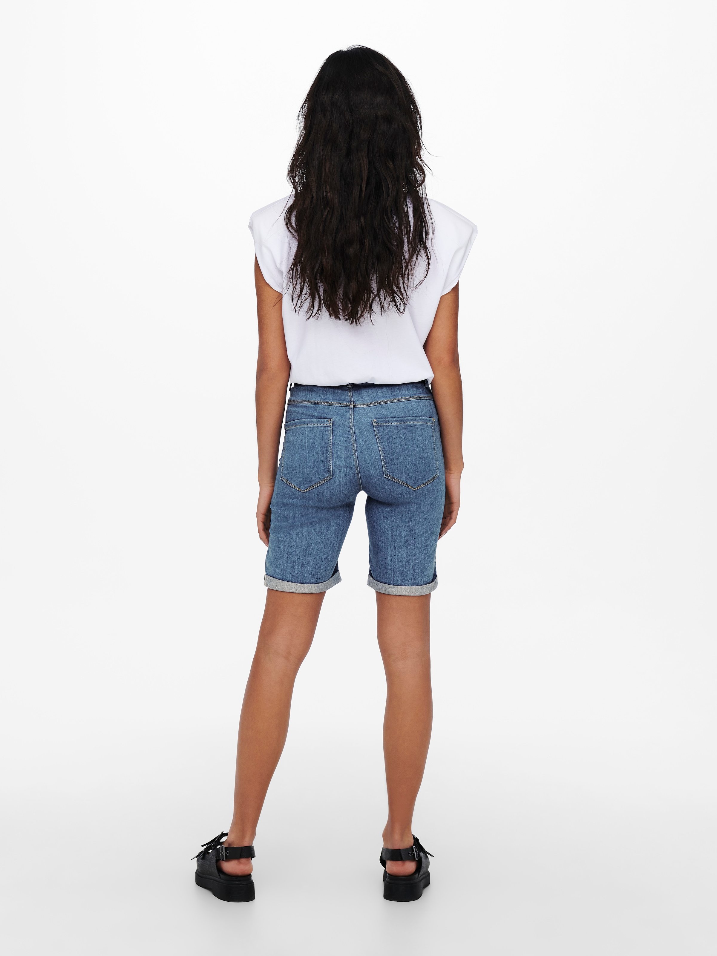 ONLY Short en jean »ONLRAIN LIFE MID LONG DNM SHORTS NOOS«
