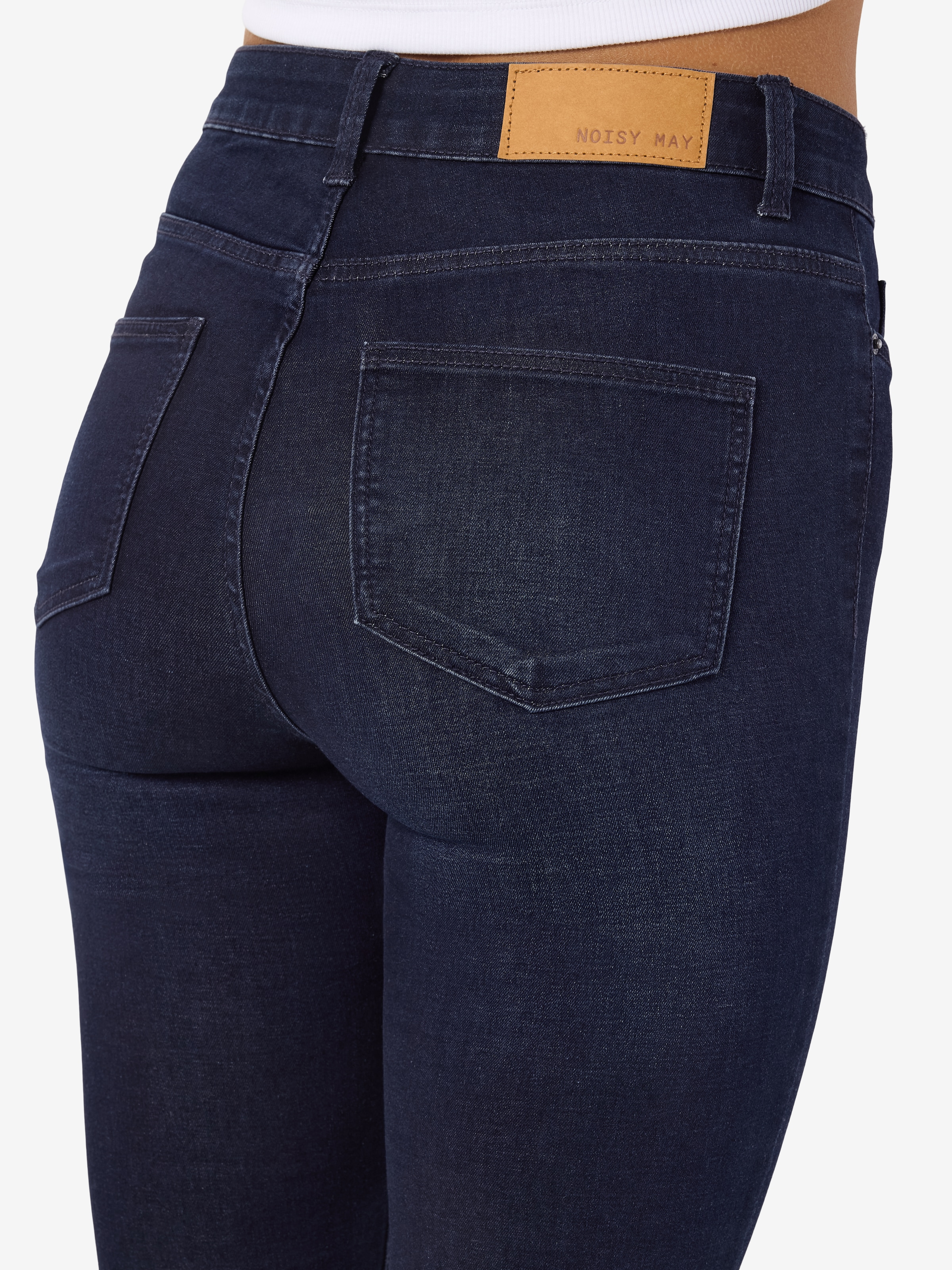 Noisy may Bootcut-Jeans »NMSALLIE HW FLARE JEANS VI241DB NOOS«
