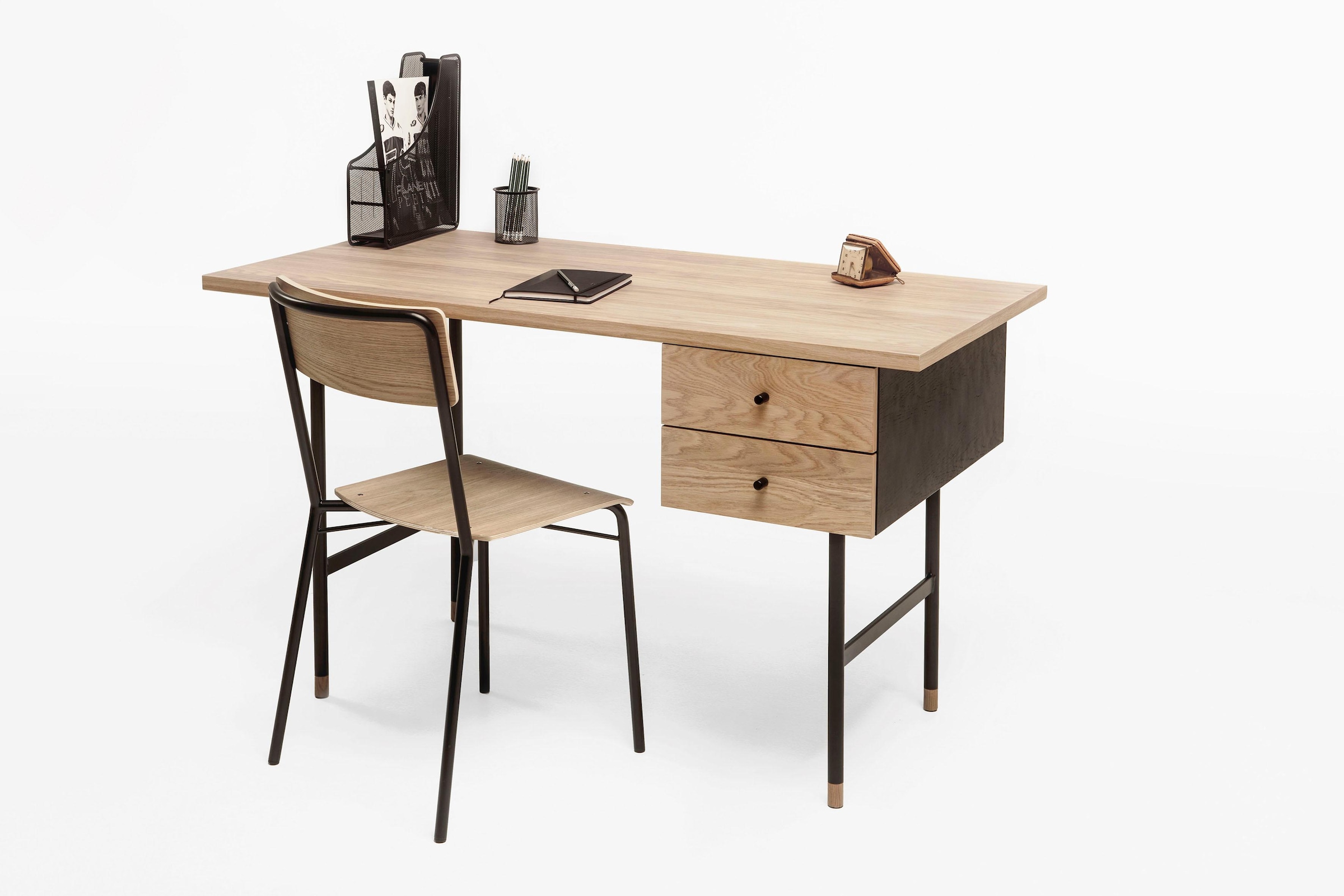 Woodman Bureau »Jugend« Schubladen mit Soft-Close-Funktion, Beine aus Metall, FSC®