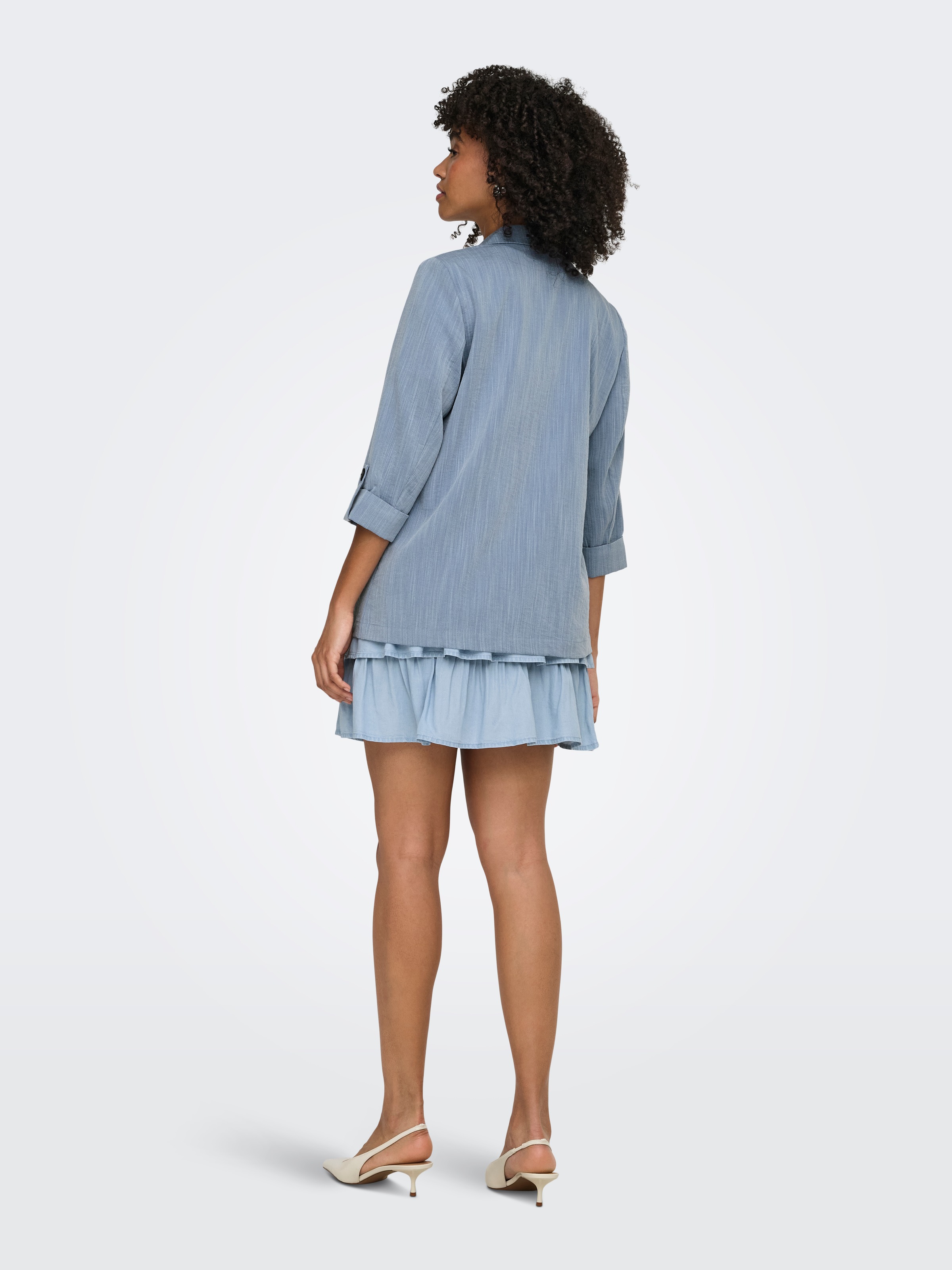 ONLY Blazer court »ONLMARSA 3/4 BLAZER WVN NOOS« avec col à revers