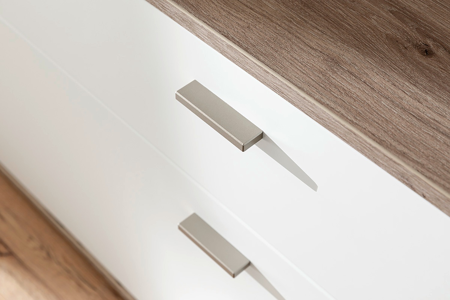 MCA furniture Lowboard »SANTERNO« mit 1 Tür, 2 Schubkästen, offene Fächer, Fernseher bis 80 Zoll