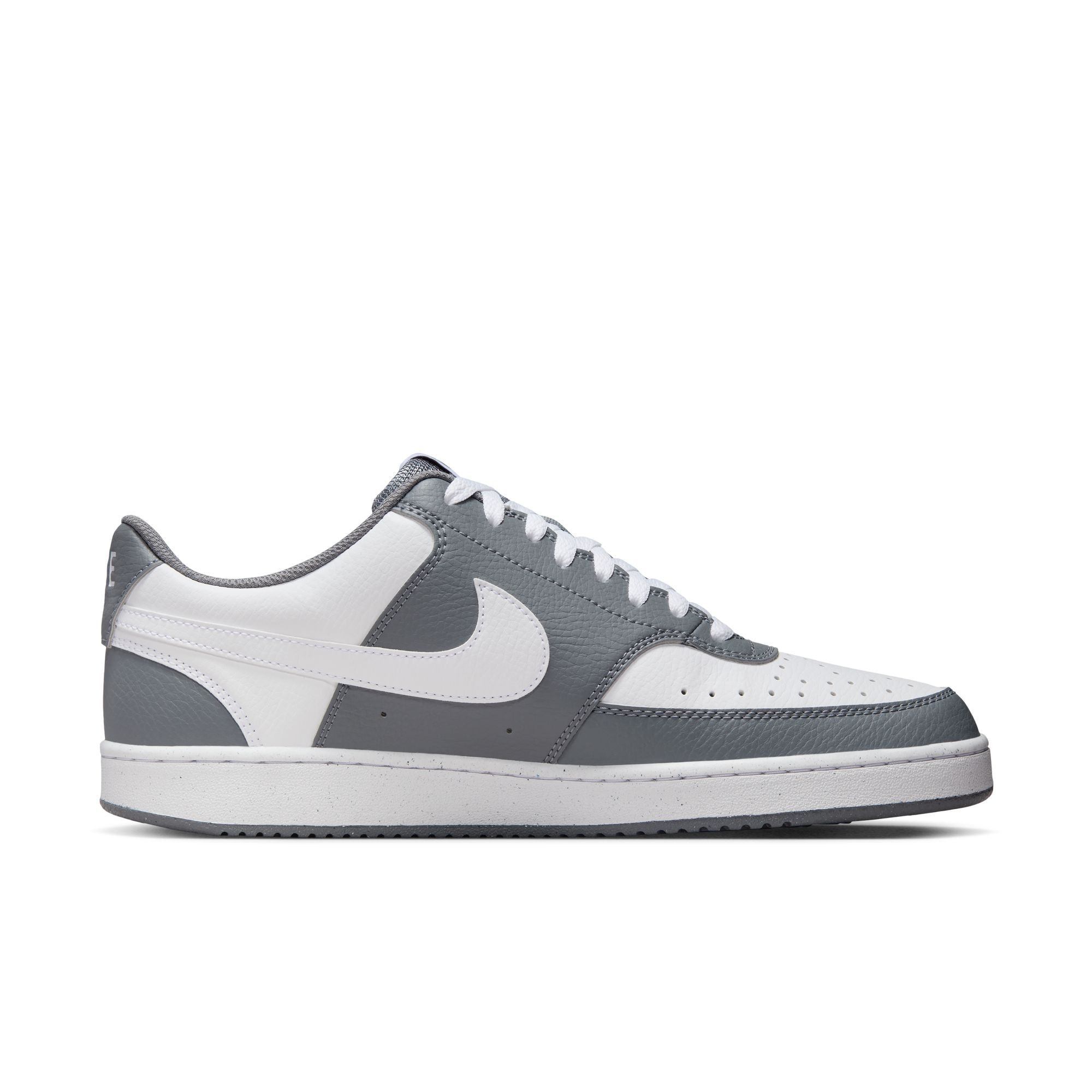 Nike Sportswear Sneakers »COURT VISION LO«  Design auf den Spuren des Air Force 1