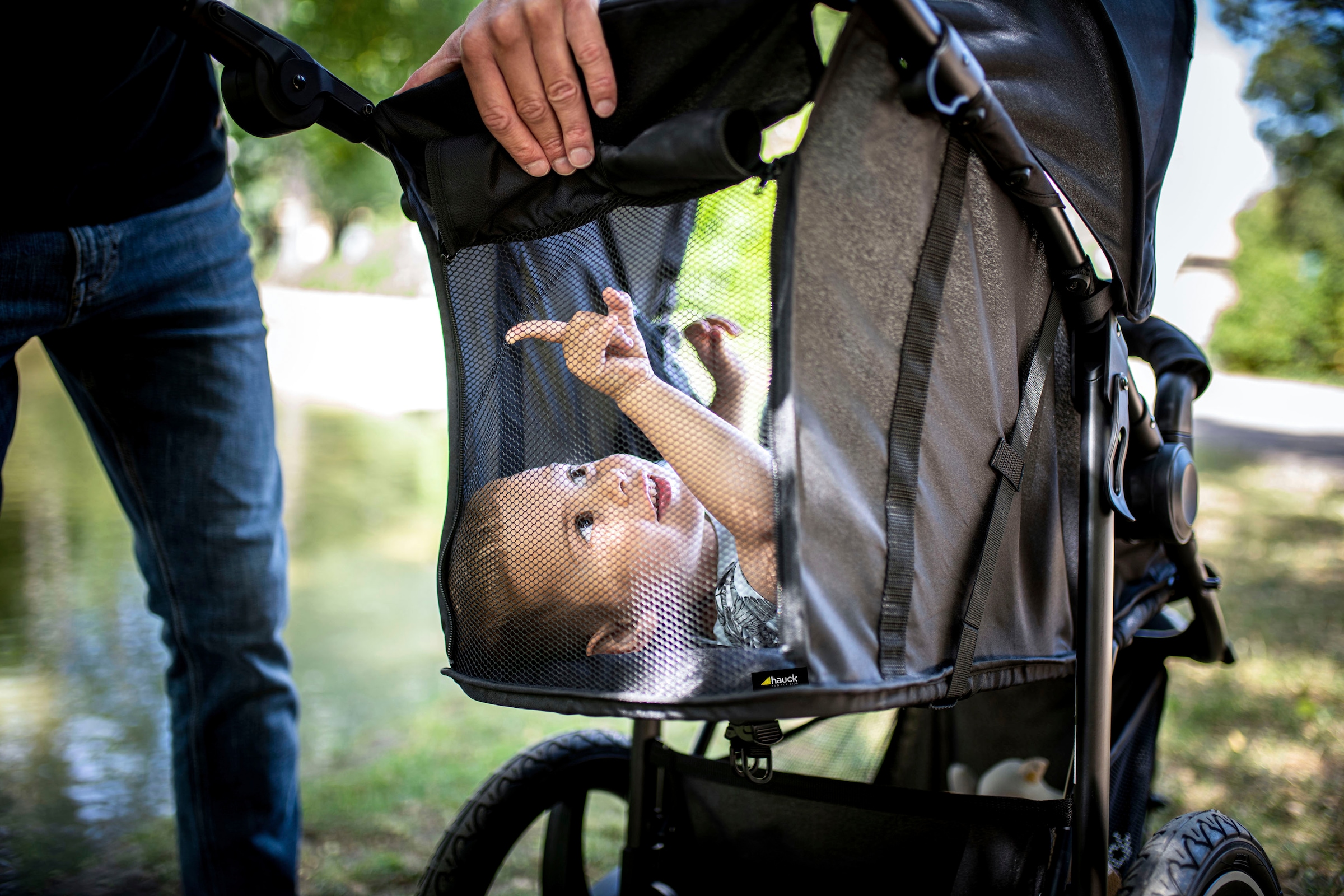 Hauck Poussette à trois roues »Runner 2, black« 22 kilos Kinderwagen, Jogger mit schwenk- und feststellbarem Vorderrad
