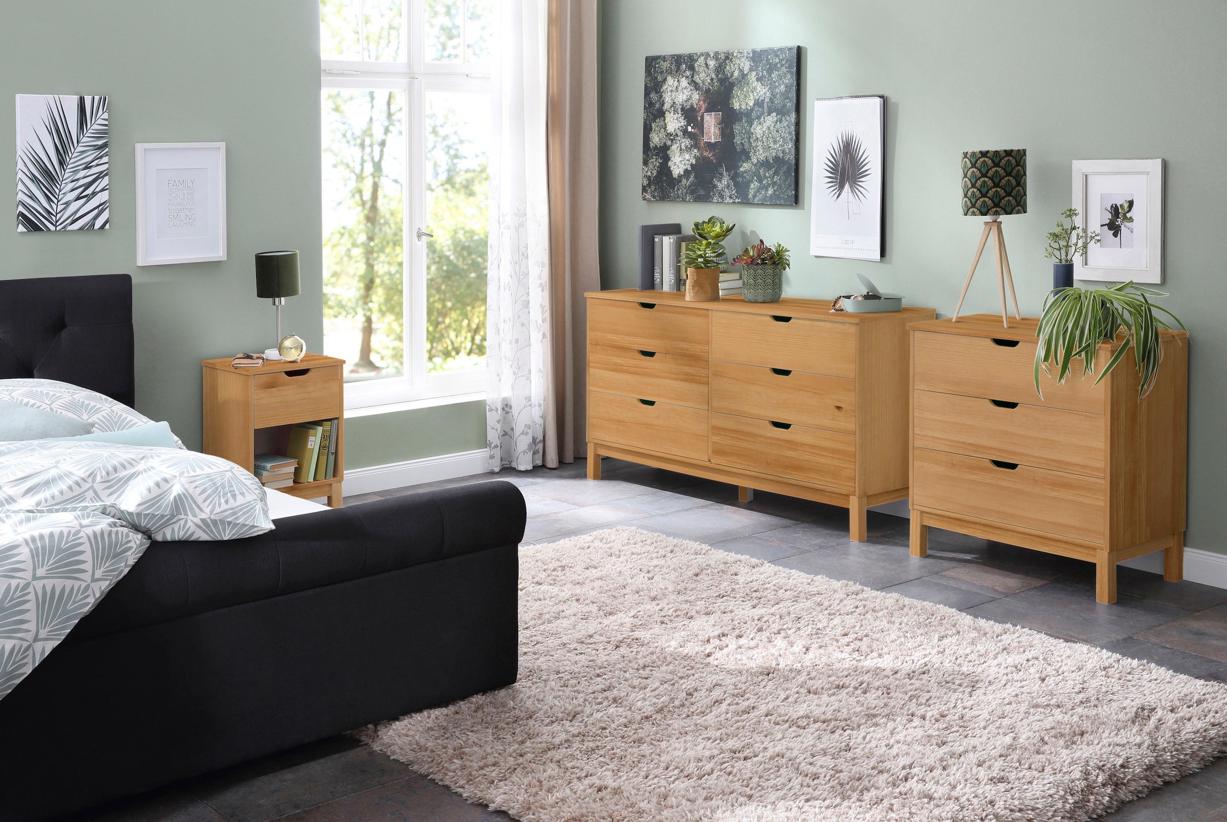 GOODproduct Commode »Post« aus massivem Kiefernholz, mit Stauraummöglichkeiten, Breite 76 cm