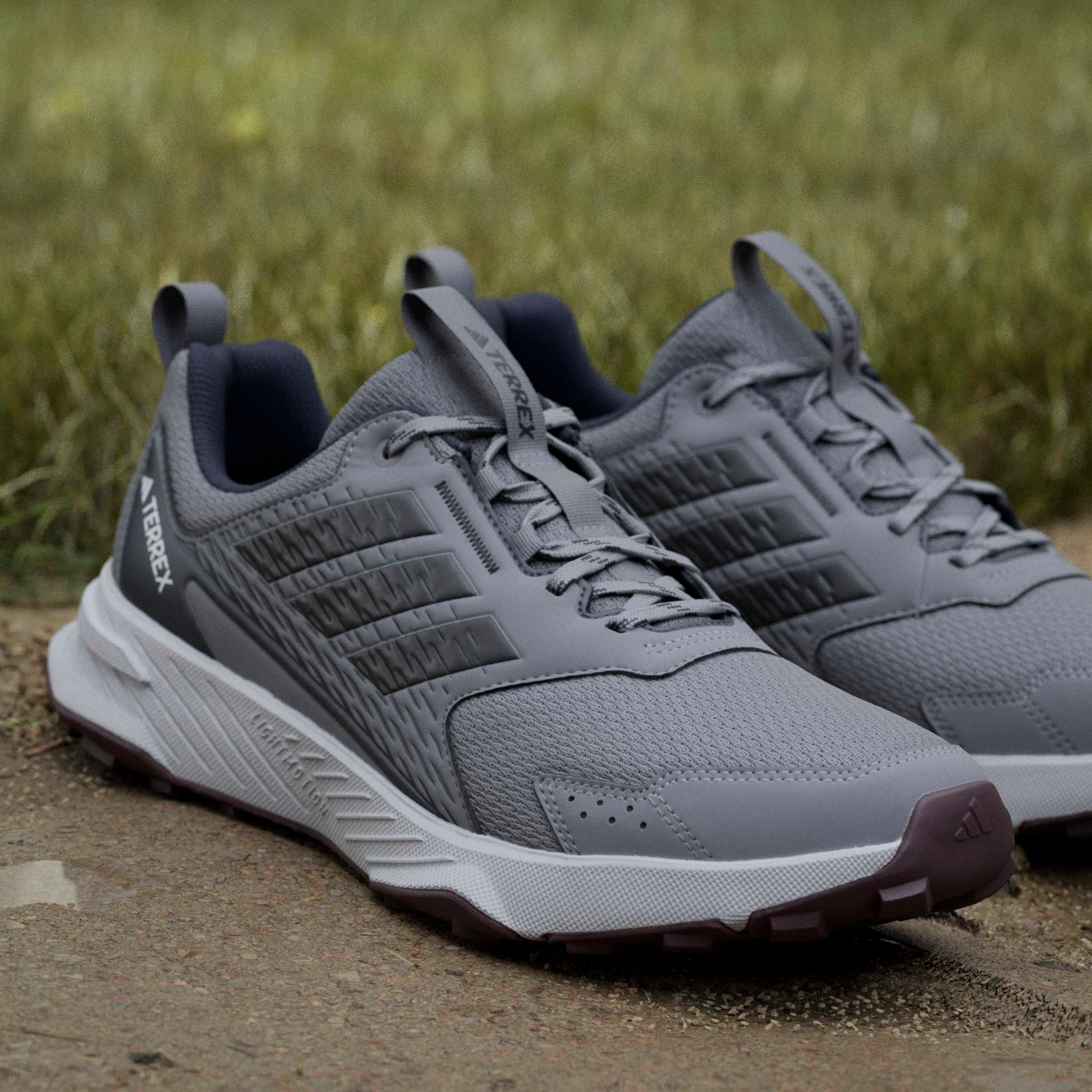 adidas TERREX Chaussures de trail »TRACEFINDER«  chaussures de trail running