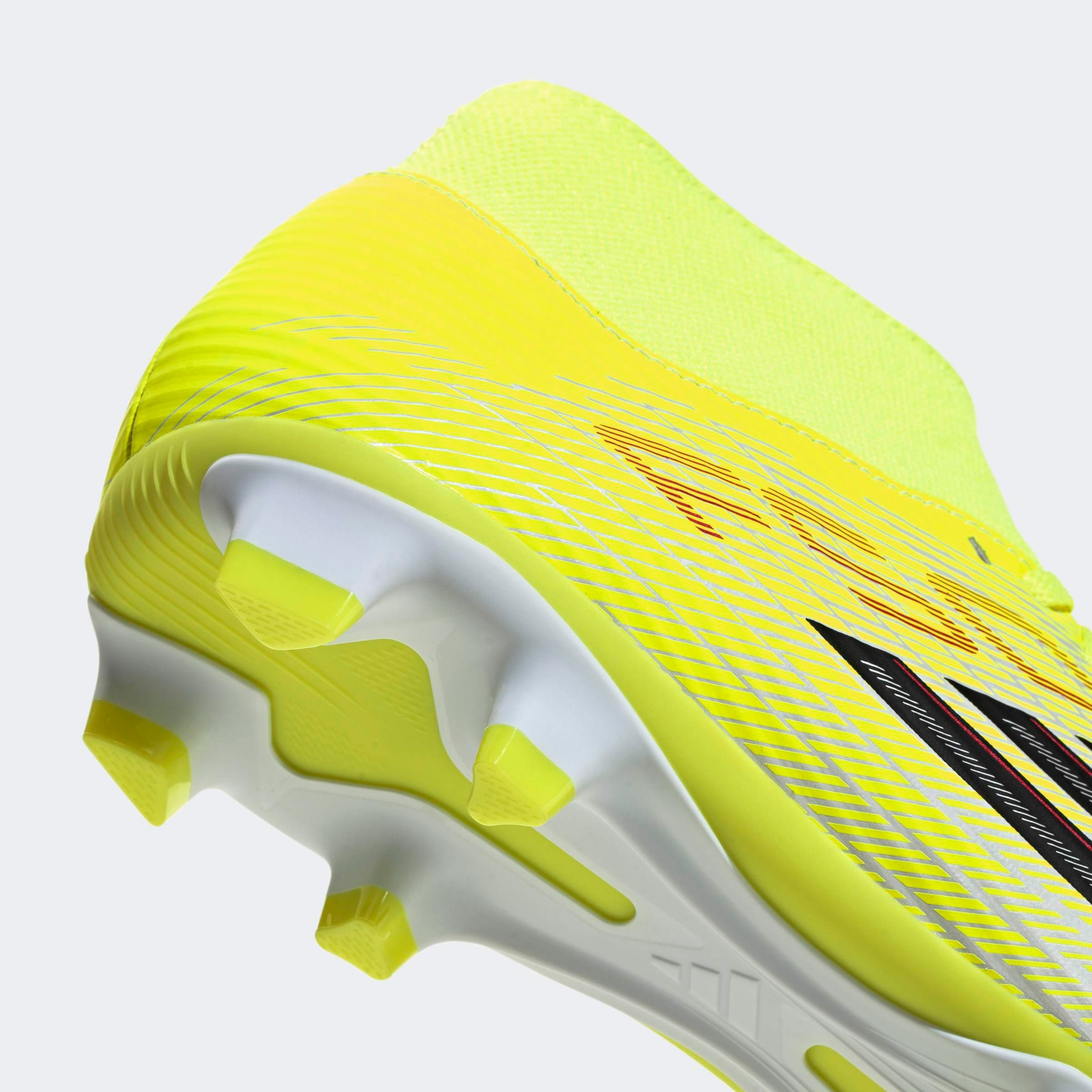 adidas Performance Fussballschuh »F50 CLUB MID-CUT FG/MG«  für viele verschiedene Böden geeignet