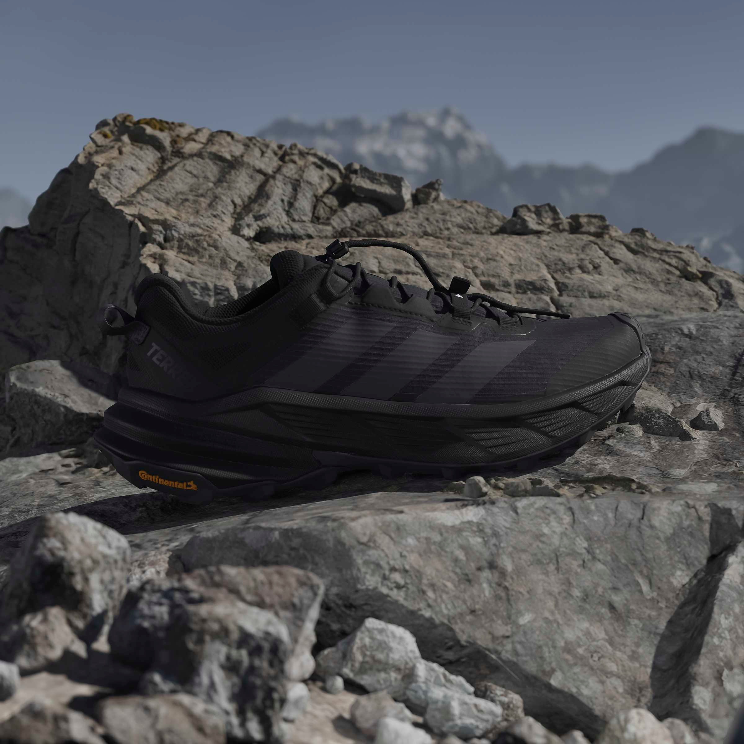 adidas TERREX Chaussure de randonnée »FREEHIKER SL GORE-TEX«  imperméable grâce à la membrane Gore-Tex