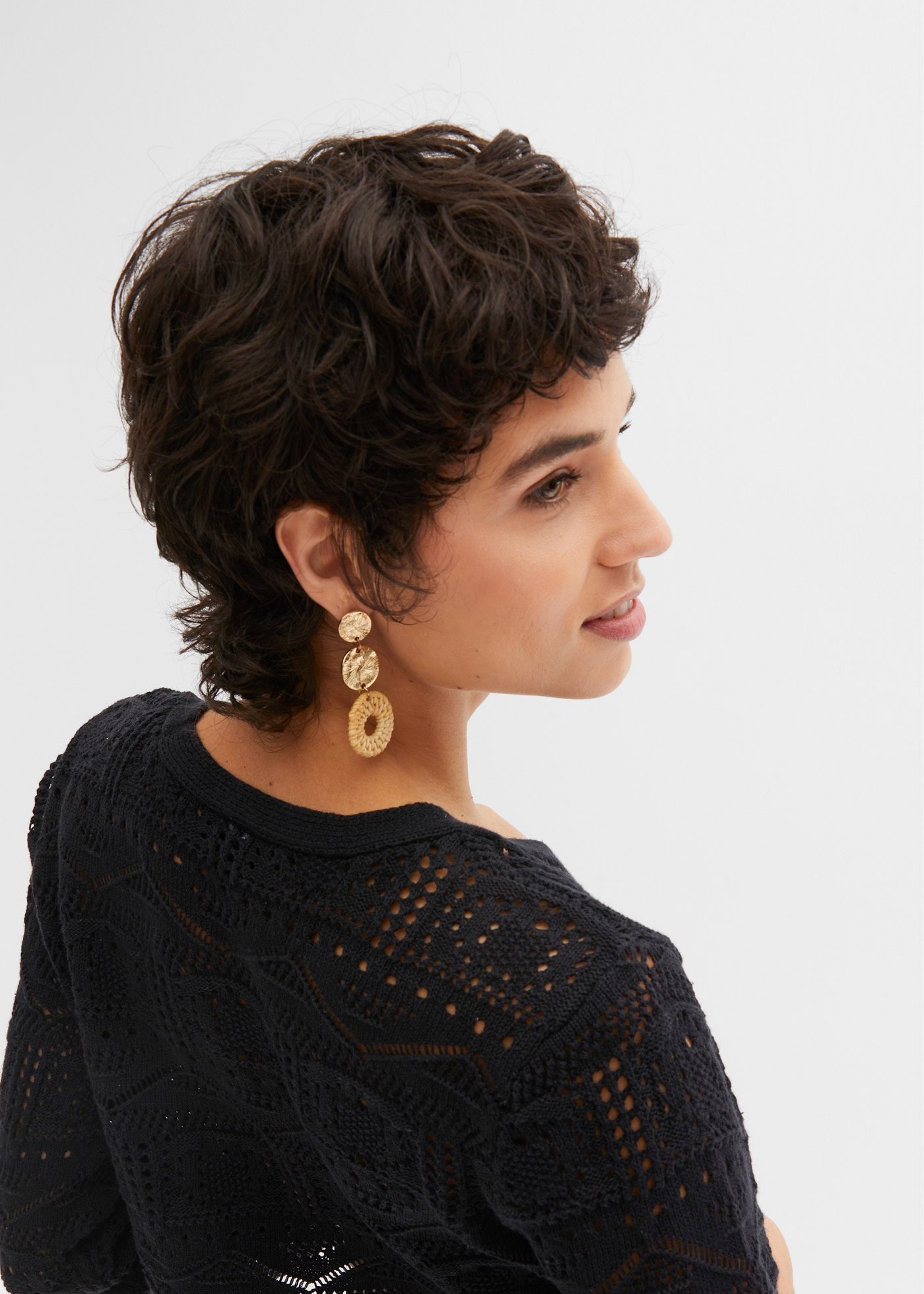 bonprix Veste en tricot ajouré »Ajour-Bolero« Coupe confortable, manches 3/4, boléro ajouré