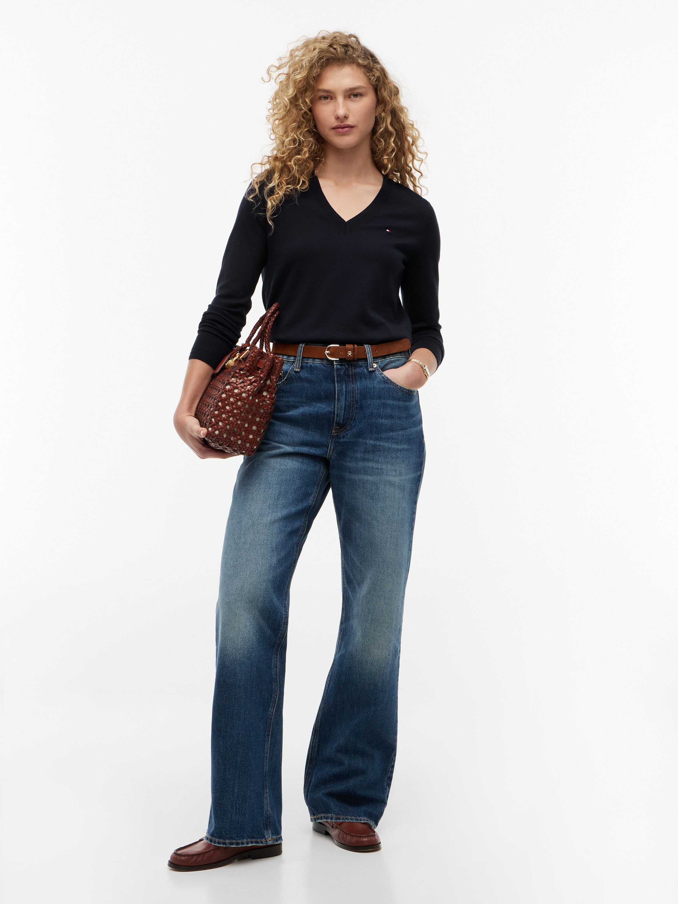 Tommy Hilfiger Pull col V »CO JERSEY STITCH V-NK SWEATER« Bandes contrastées à l'encolure et broderie logo sur la manche