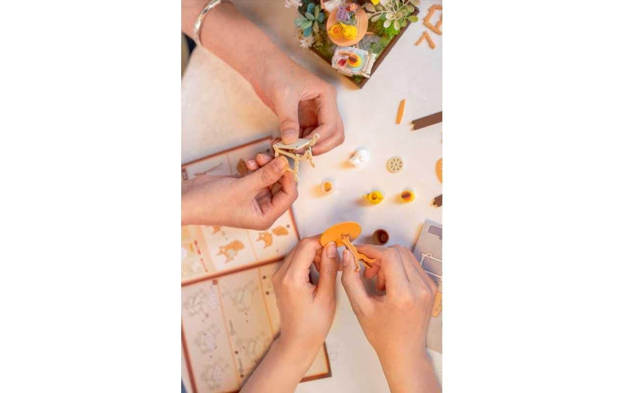   Modellbausatz »RoboTime Bookshop«