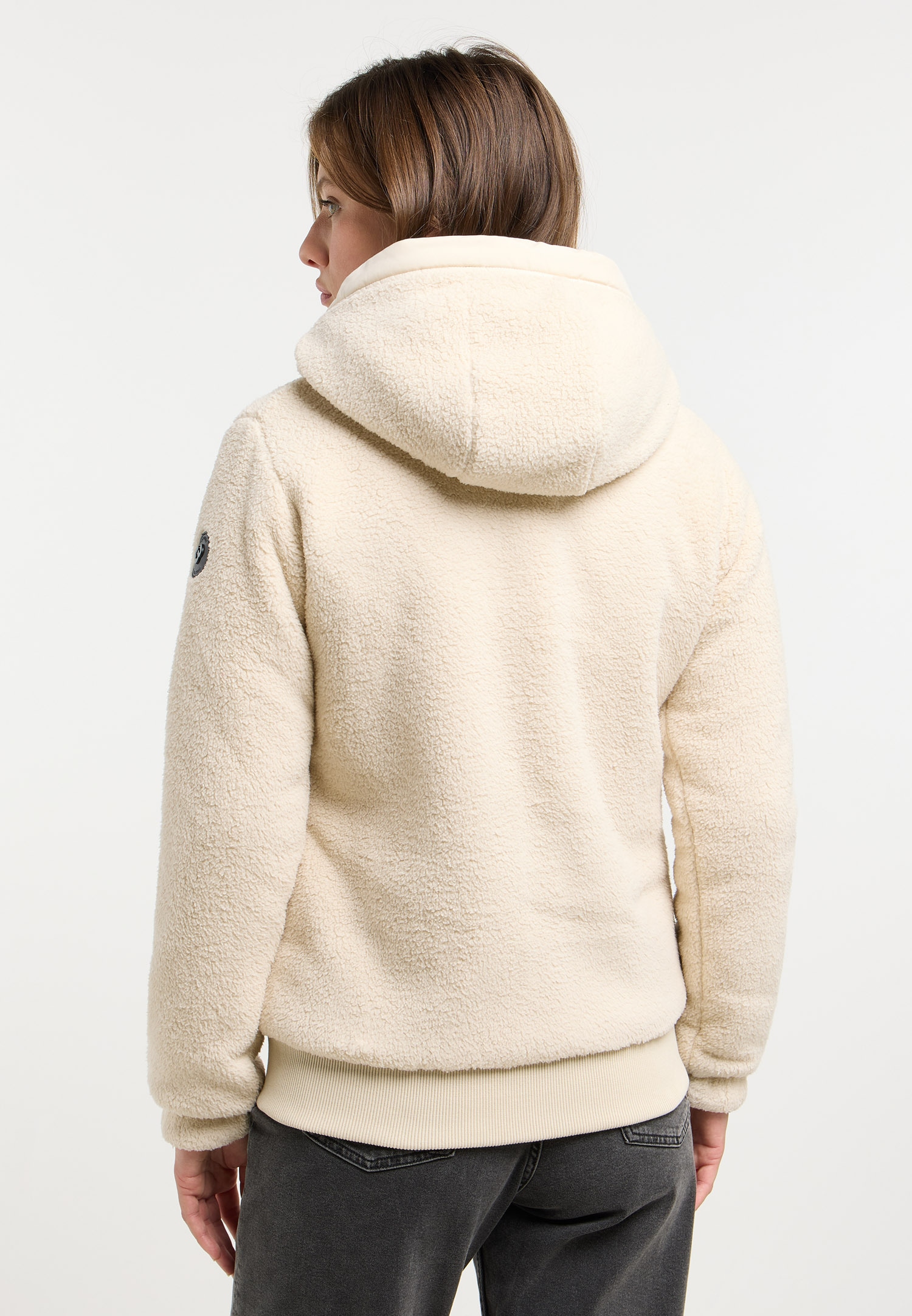 Ragwear Fleecejacke »COUSY SHORT« mit Kapuze hüftlange Länge, mit Reissverschluss, figurumspielende Passform