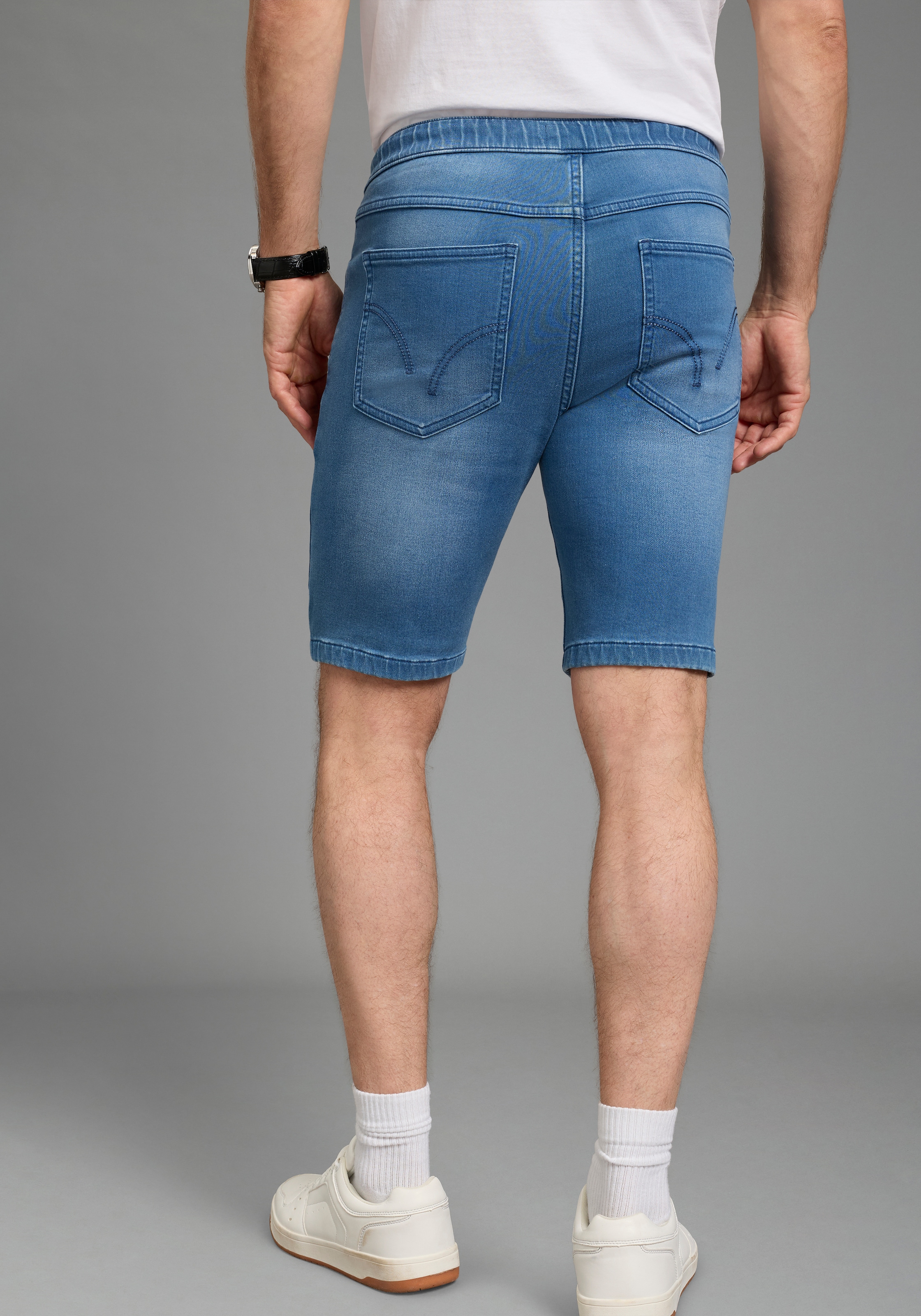 Arizona Jeansshorts gerade geschnittenes Bein, Regular Fit Passform