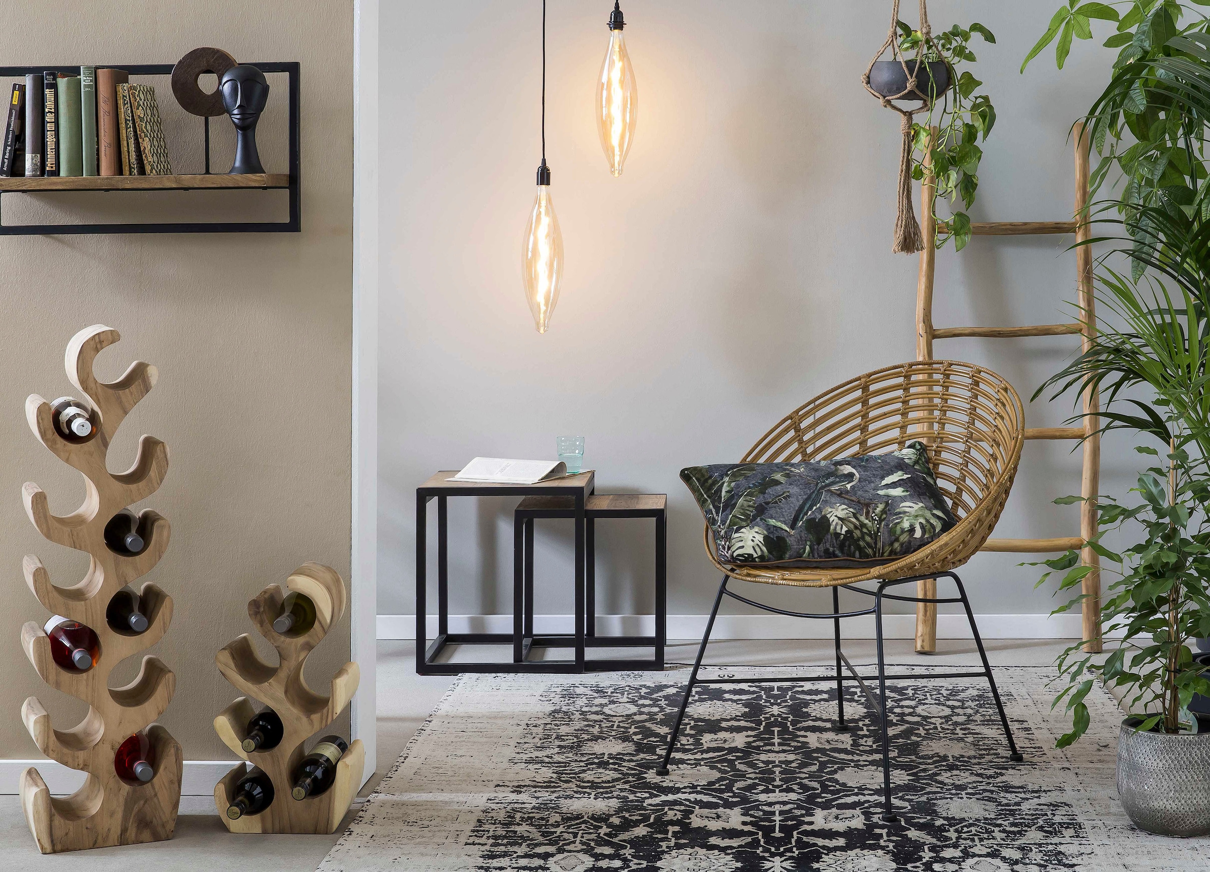 SIT Chaise en rotin »Rundsitz Rattan Metall Schwarz Natur Lounge Design« () 1 cuischaise en rotin avec assise ronde en rotin & métal design lounge
