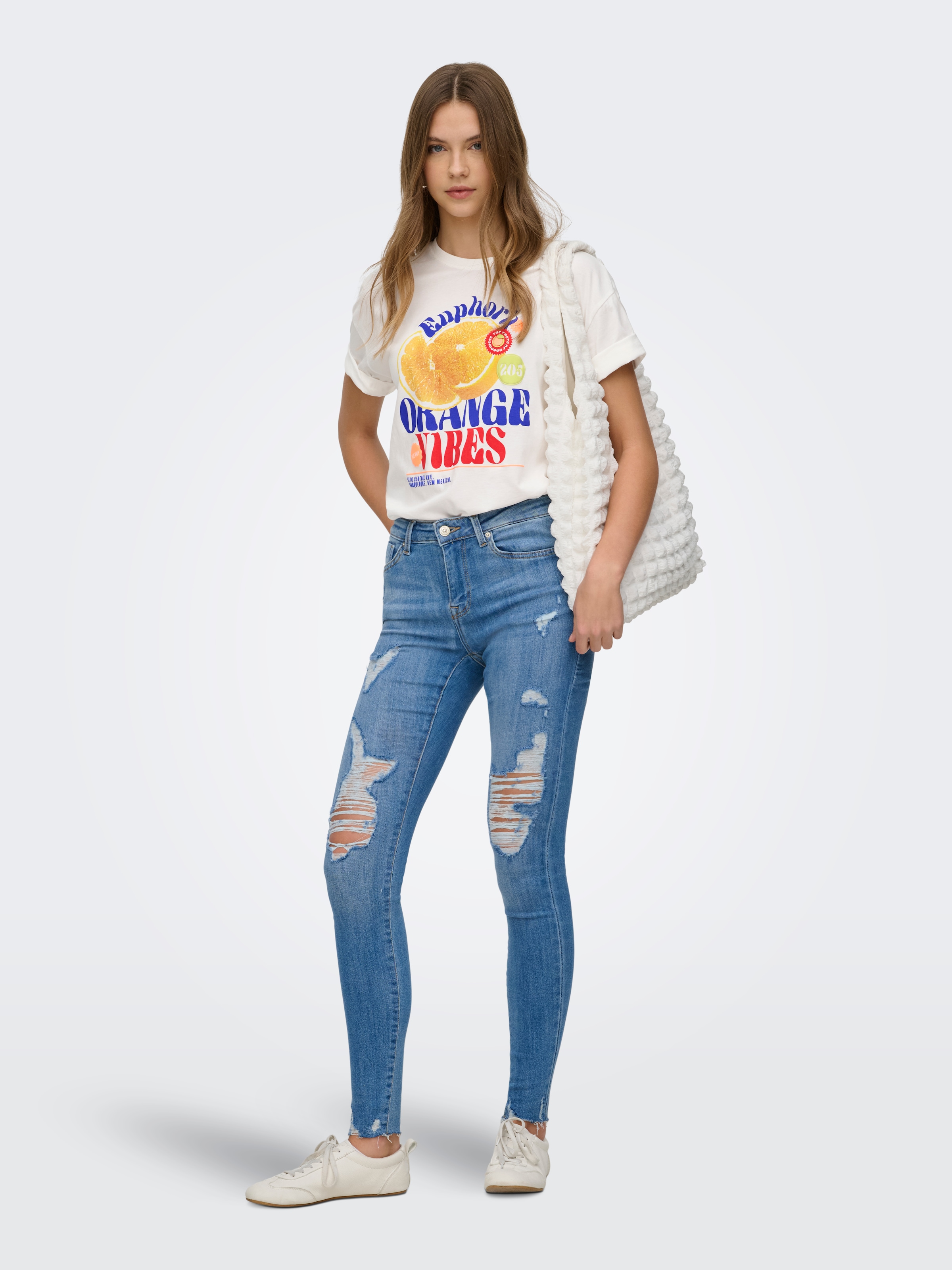 ONLY T-shirt à manches courtes »ONLBOLETTE LIFE S/S TOP BOX CC JRS« avec imprimé accrocheur