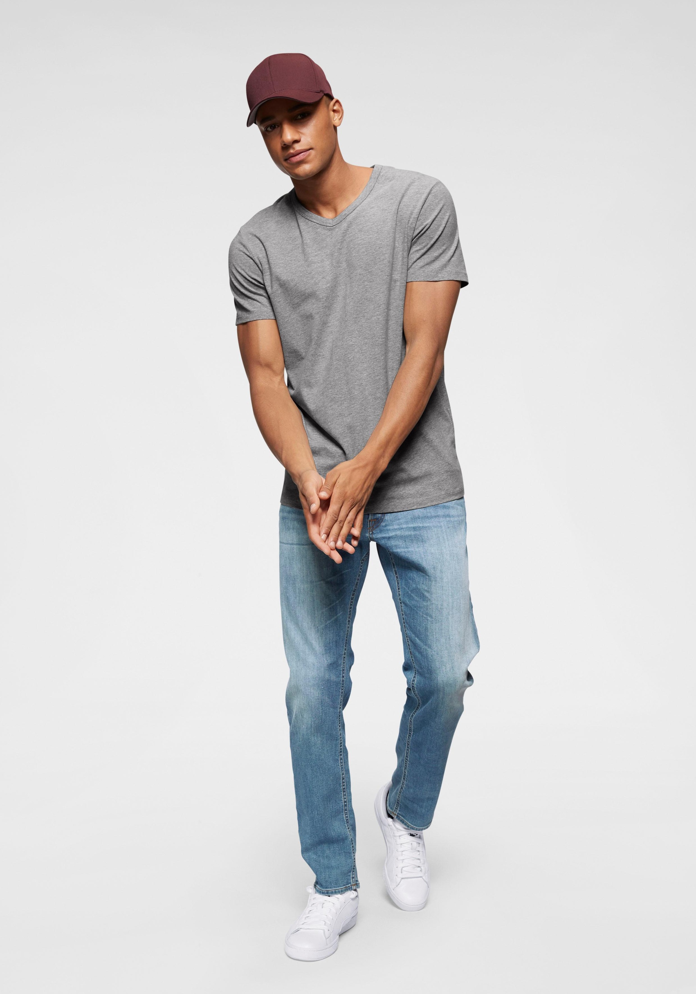 Jack & Jones T-Shirt »SLIM- FIT BASIC TEE V-NECK« mit V-Ausschnitt