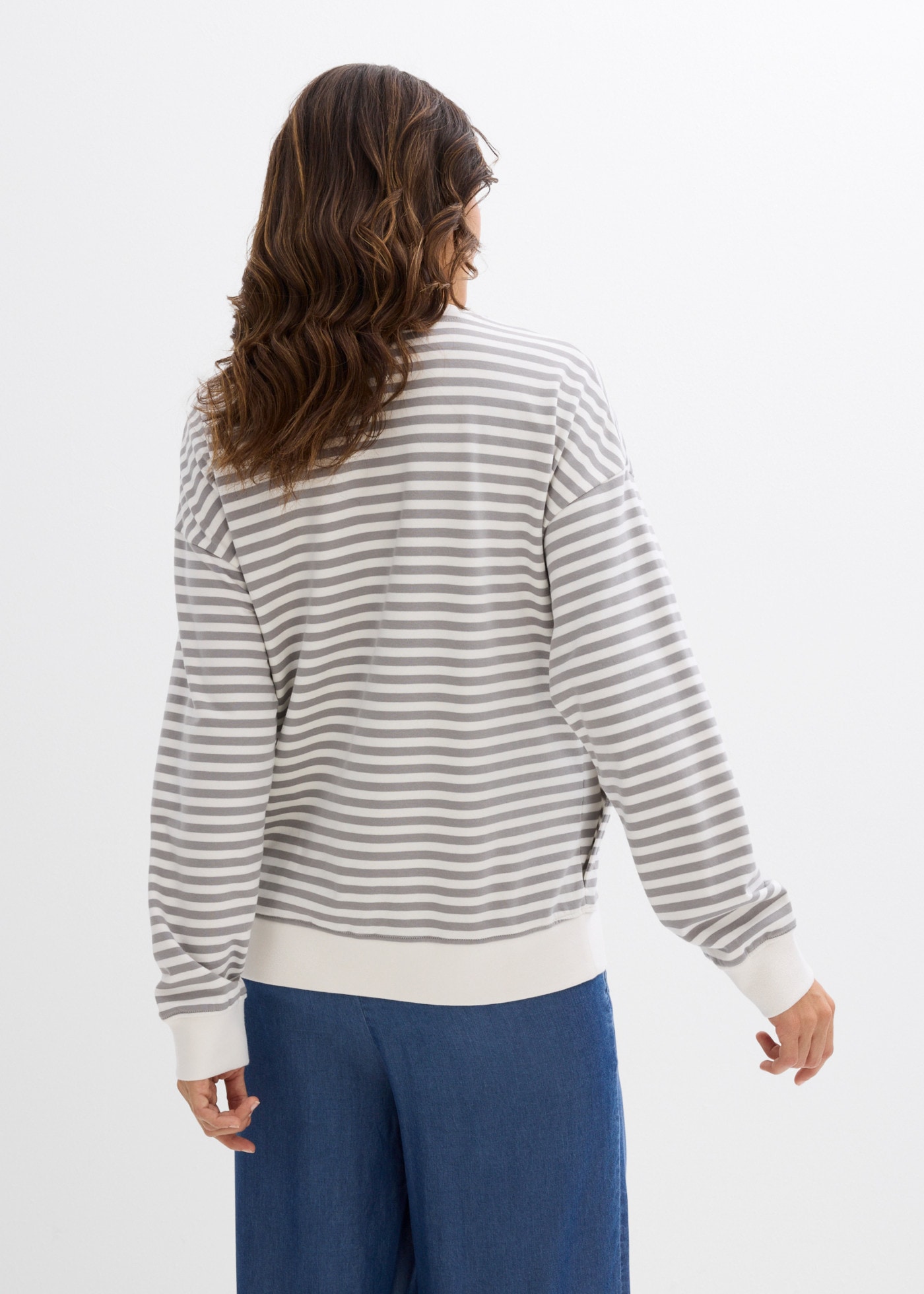 bonprix T-shirt de grossesse avec ouvertures discrètes pour l'allaitement, en coton et viscose, coupe ample