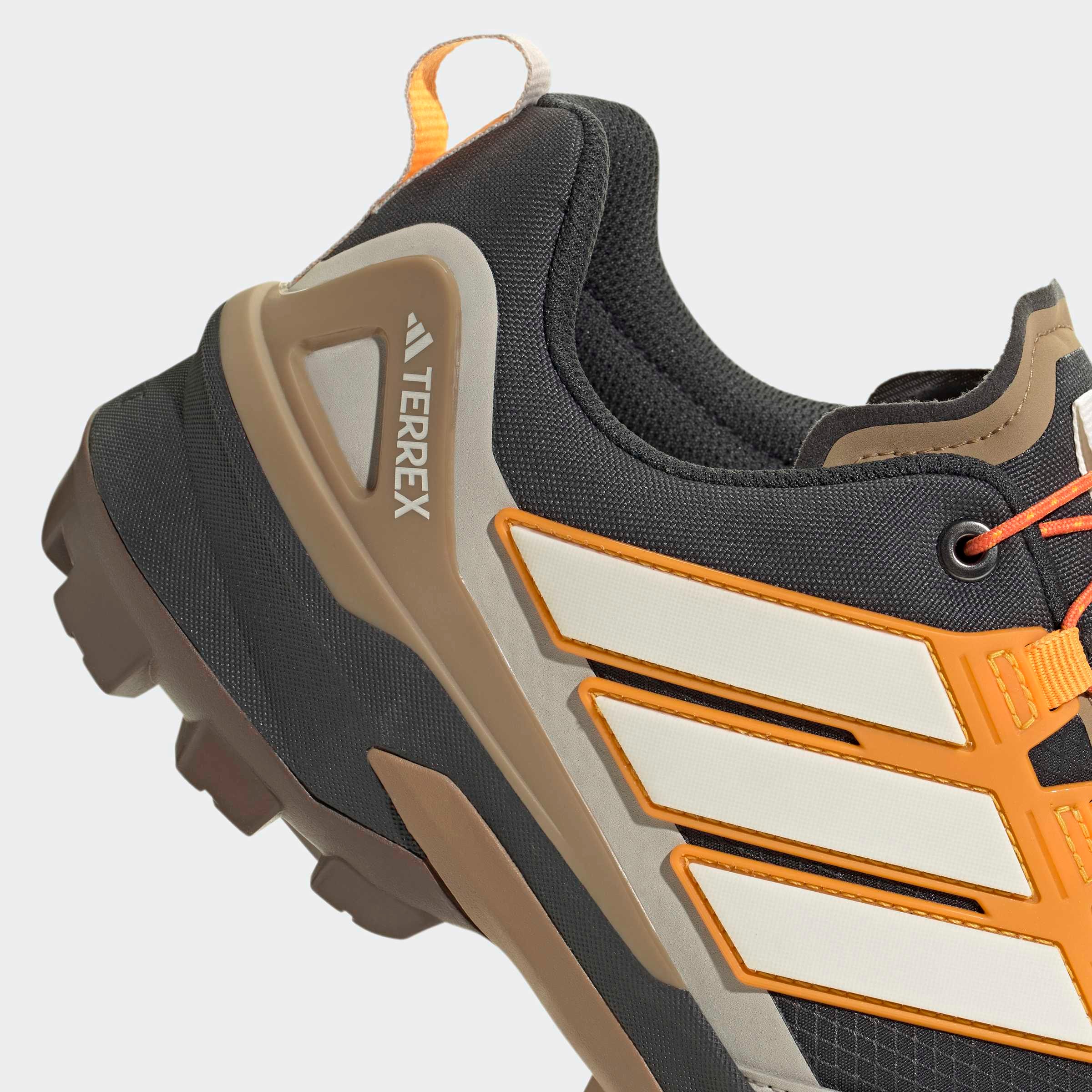 adidas TERREX Chaussure de randonnée »SKYCHASER GORE-TEX«  wasserdicht dank Gore-Tex Membrane