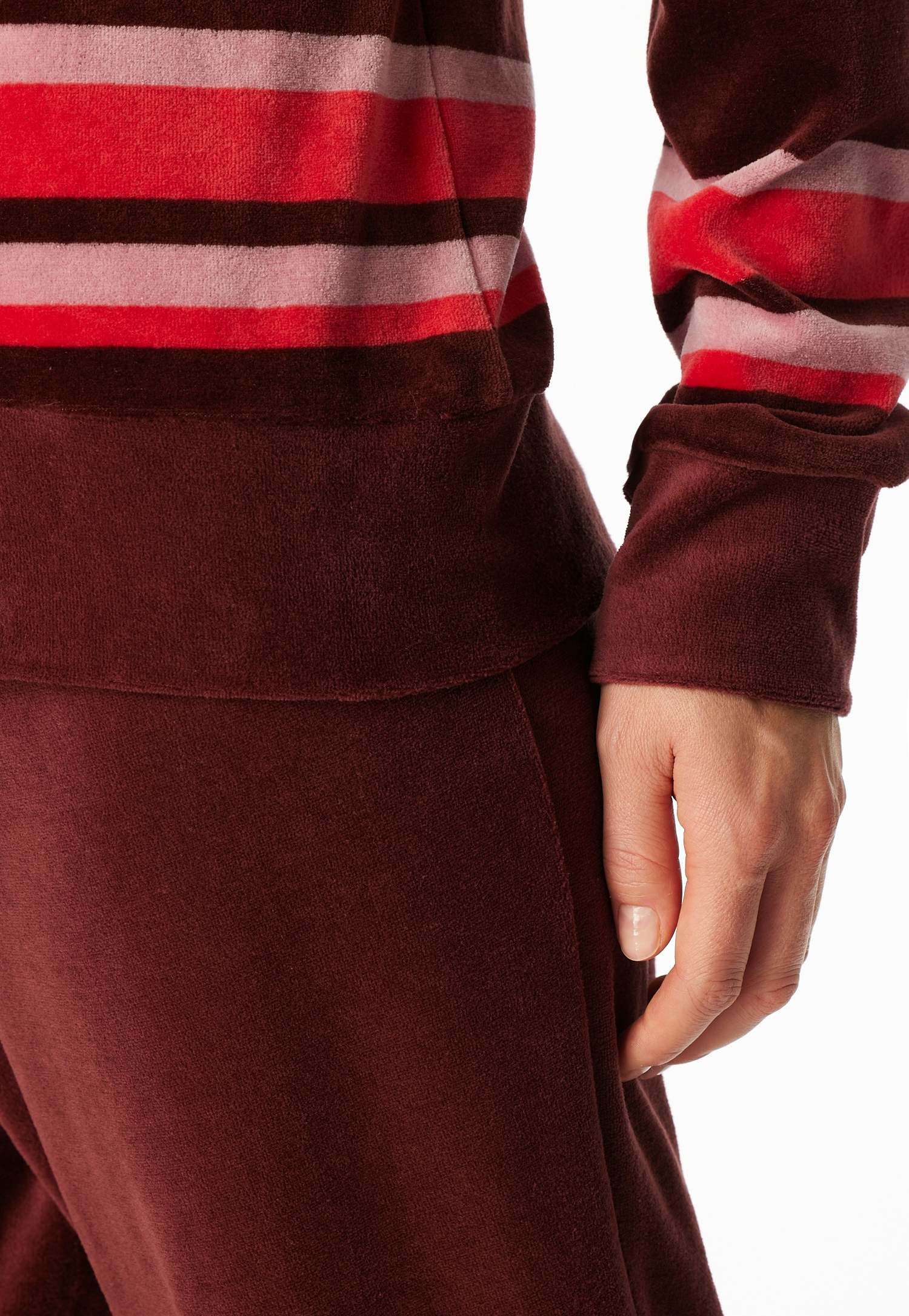 Schiesser Pyjama »Comfort Nightwear« Baumwollmischung, Rundhals-Ausschnitt, langärmelig, Velour-Qualität