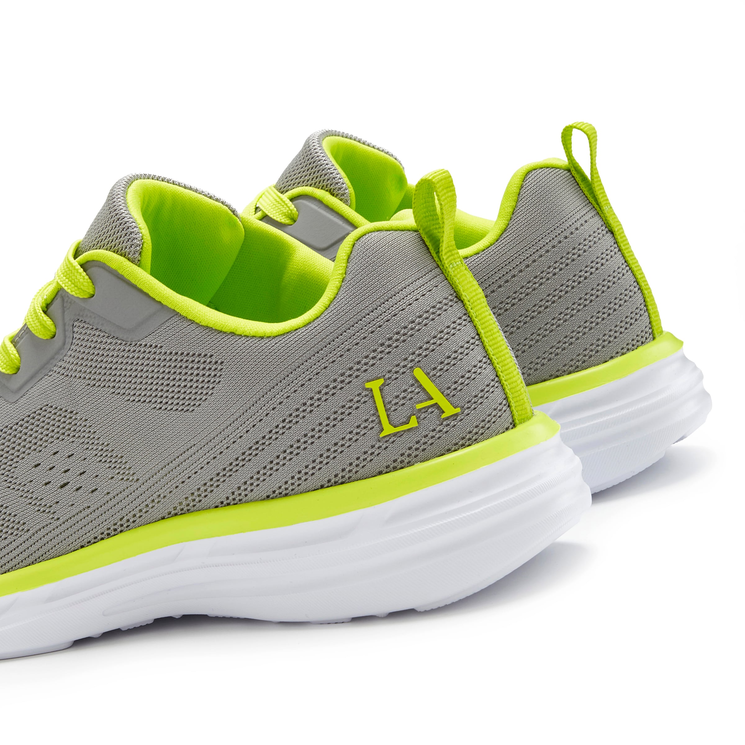 LASCANA Sneakers »Freizeitschuh, Halbschuh, Turnschuhe,«  NEU mit farbigen Details im sportiven Look VEGAN