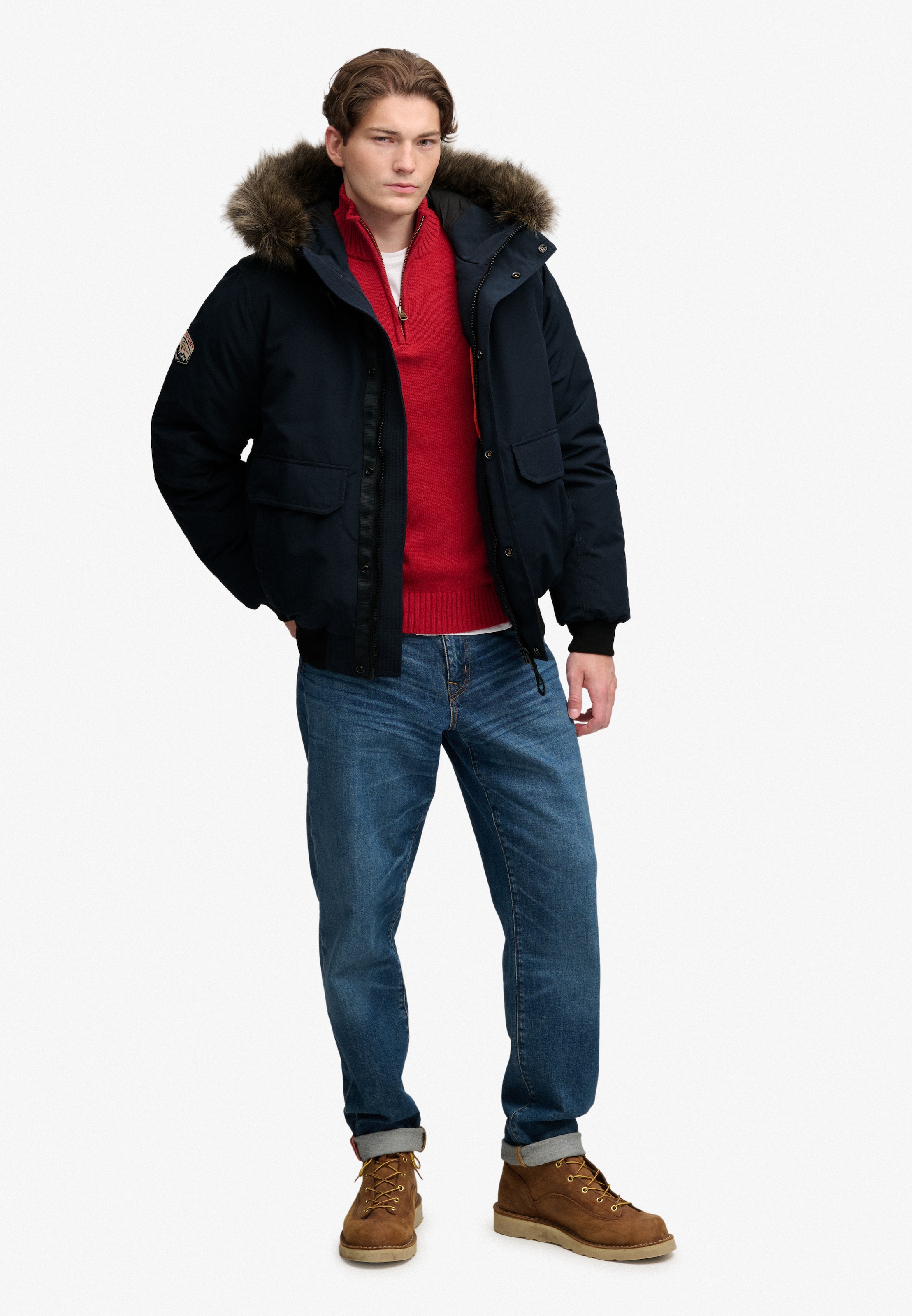 Superdry Veste bomber »FAUX FUR EVEREST BOMBER JACKET« avec capuche fibre synthétique, coupe décontractée