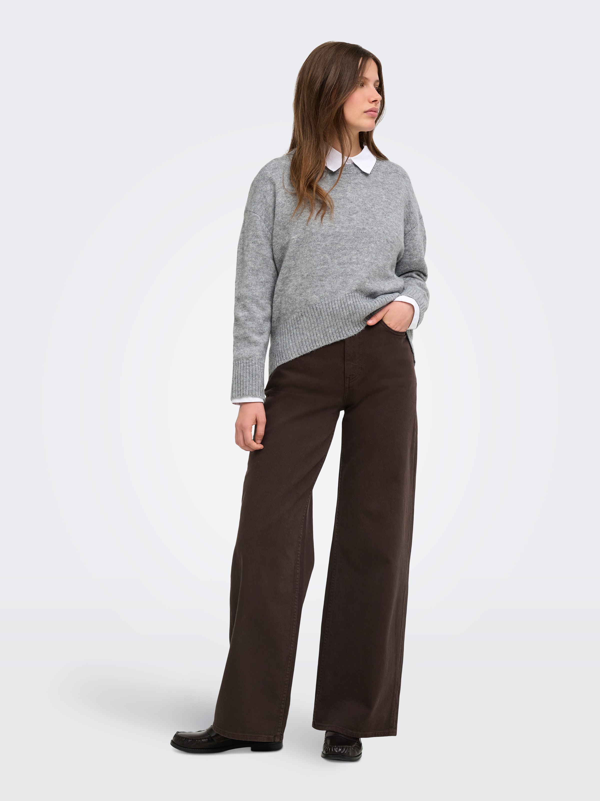 ONLY Pull à col rond »ONLALIVIA LS HIGH-LOW O-NECK NOOS KNT« mélange de matériaux, coupe régulière