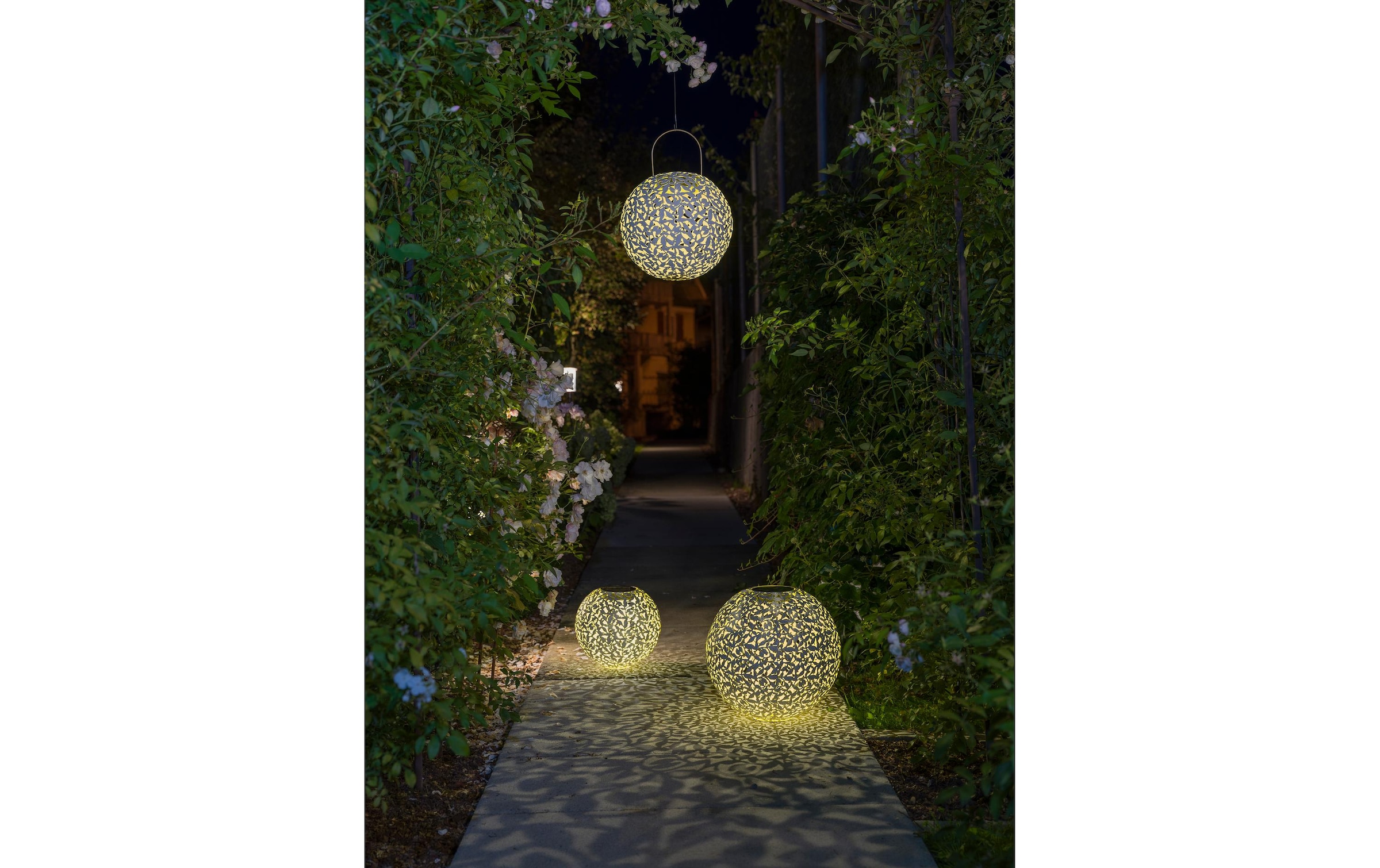 STT LED Gartenleuchte »Ball Solar Antic 40 cm Weiss«