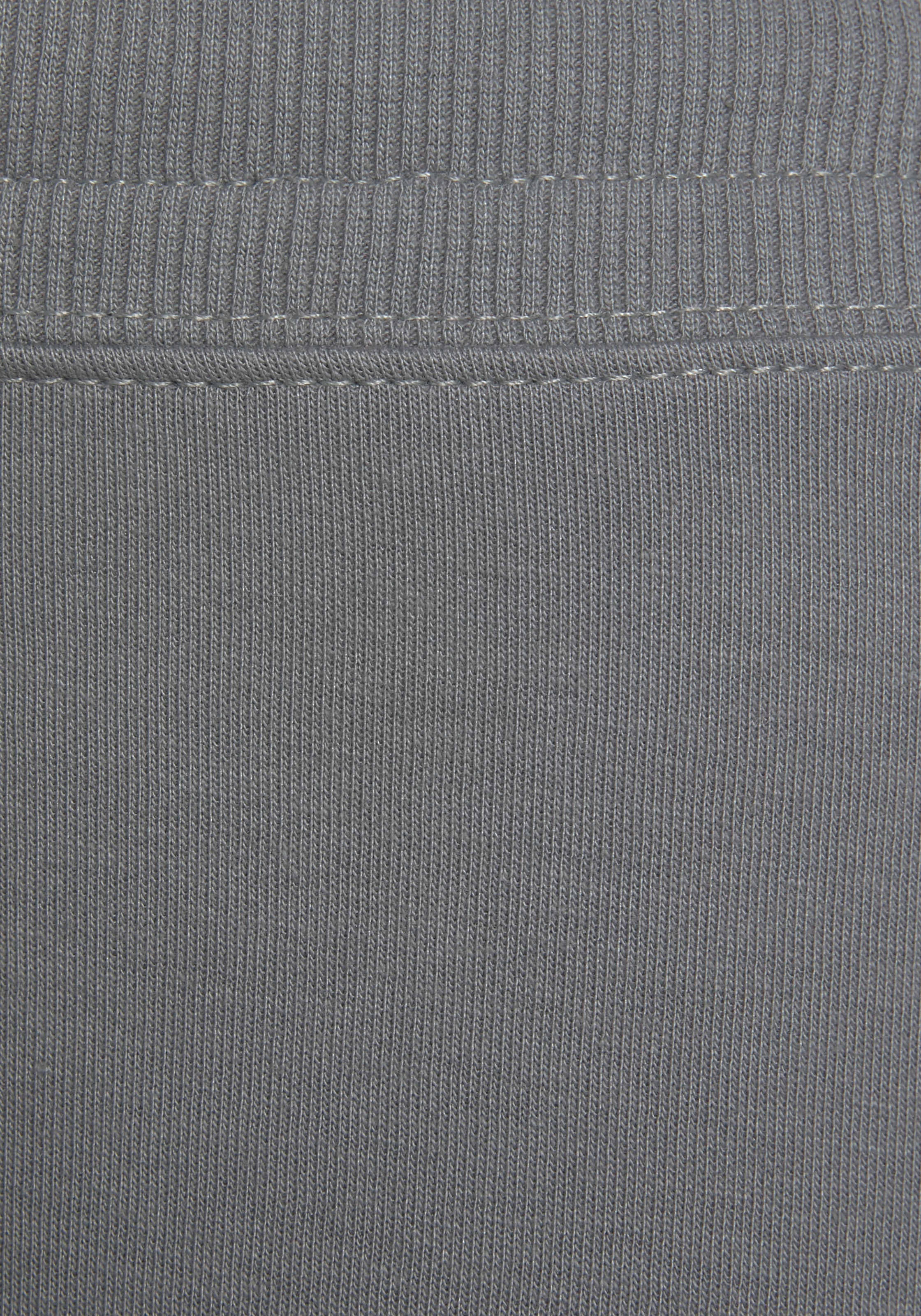 Bench. Loungewear Relaxshorts, mit Seitenstreifen, Loungewear