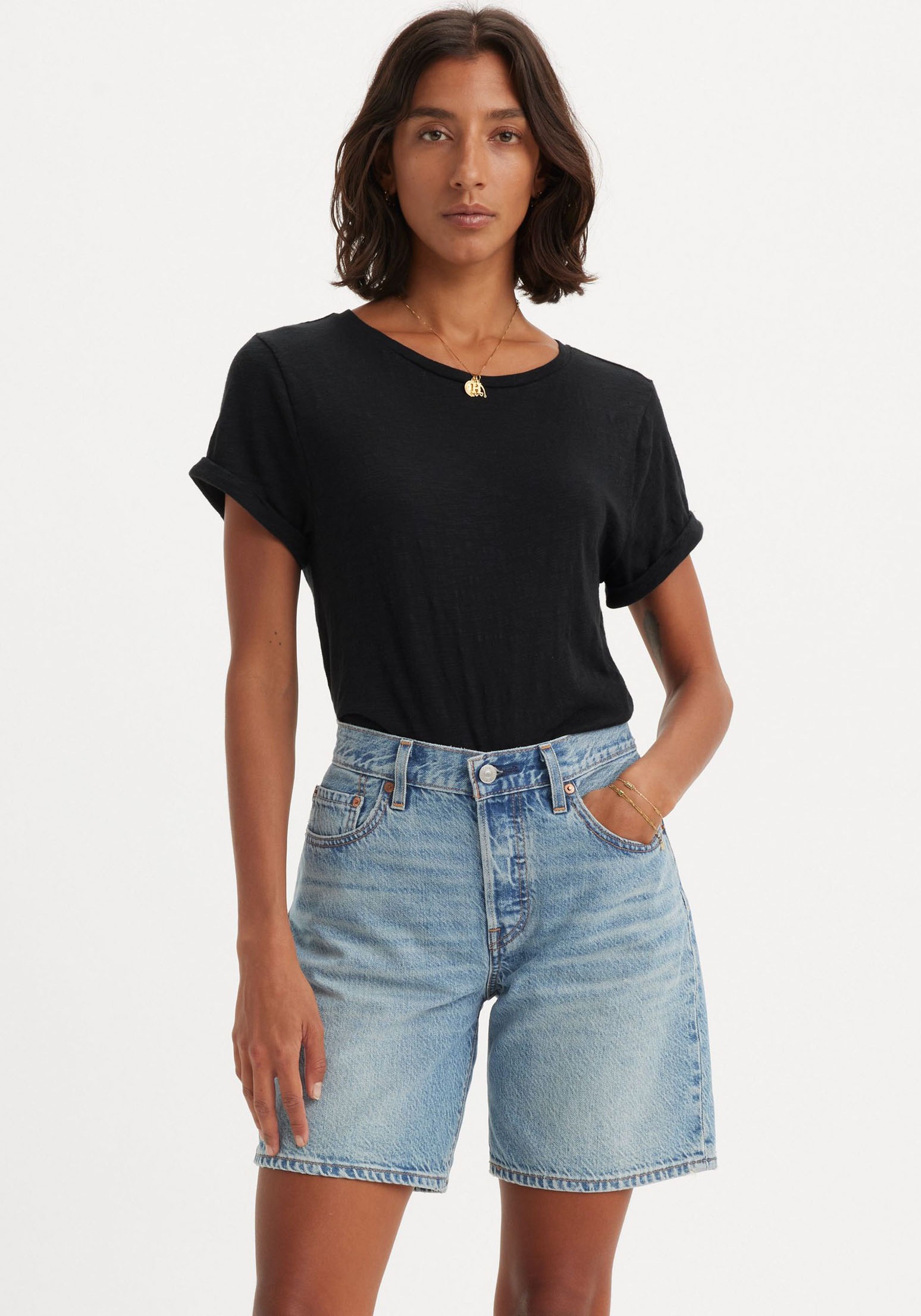 Levi's® Rundhalsshirt »MARGOT TEE« aus strukturierter Slub Yarn Qualität