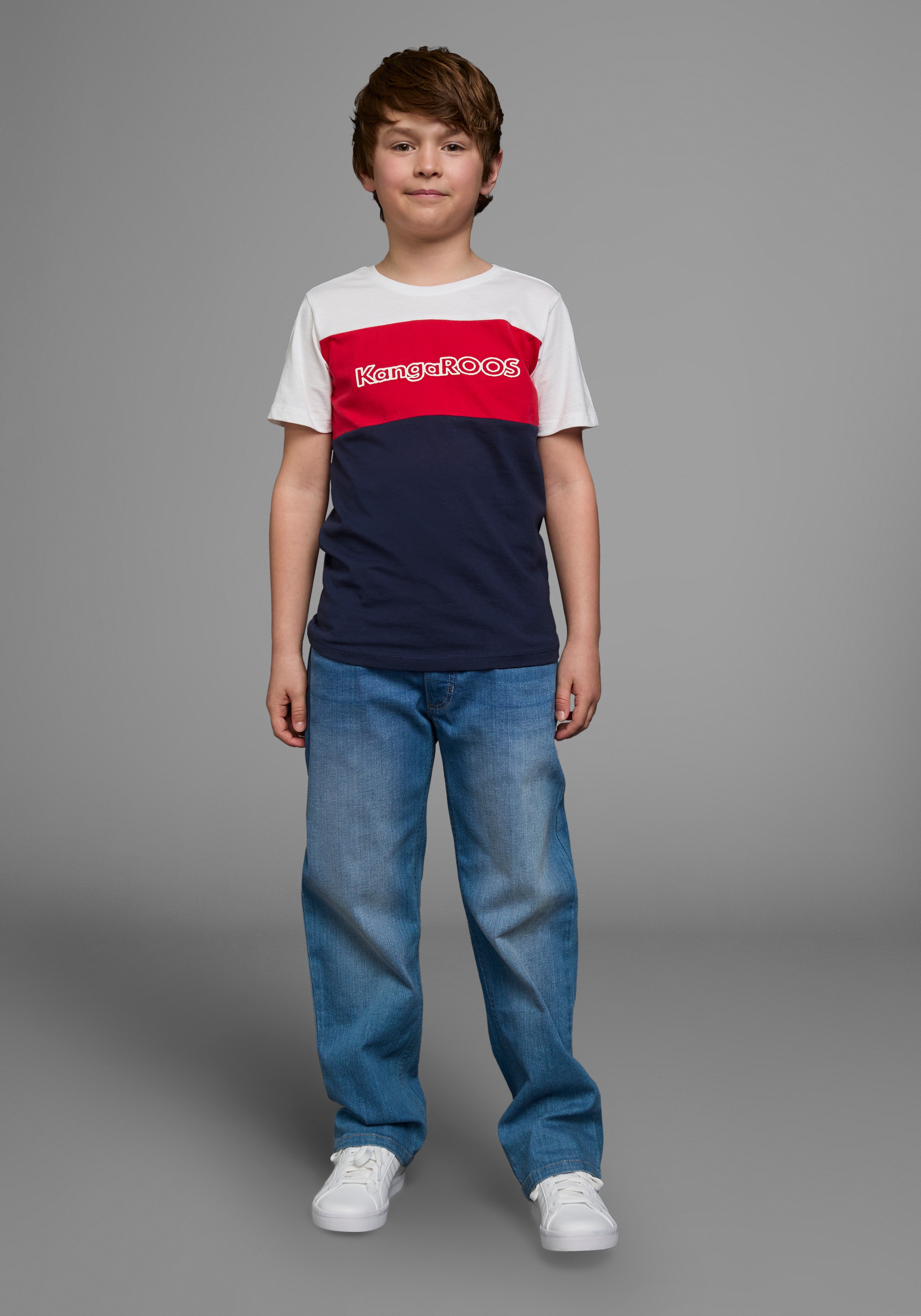 KangaROOS T-Shirt »in Colorblockdesign«, Kurzarm, Basic-Passform, bedruckt und mehrfarbig