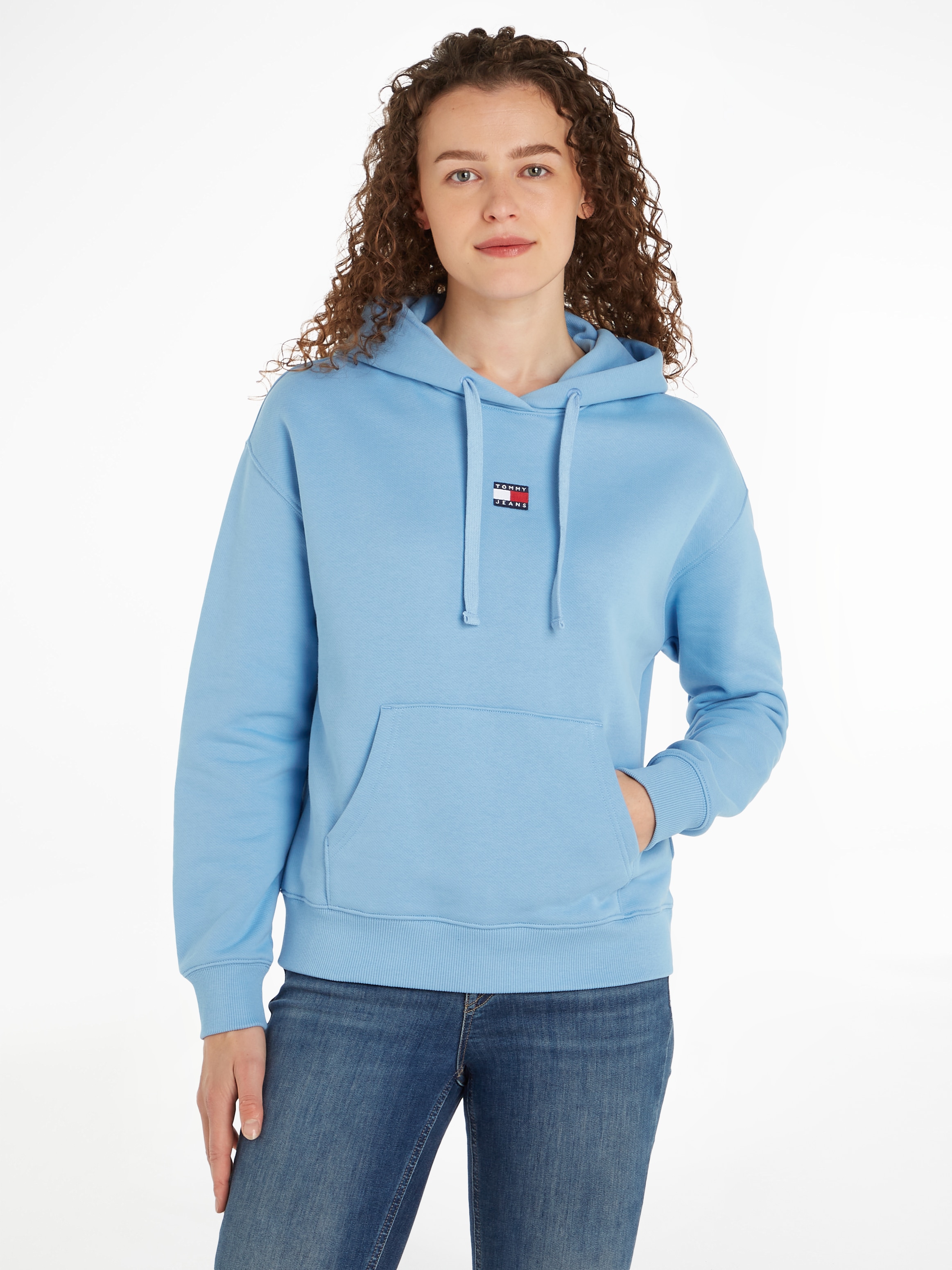 Tommy Jeans Kapuzensweatshirt »TJW BXY BADGE HOODIE«, mit Logostickerei