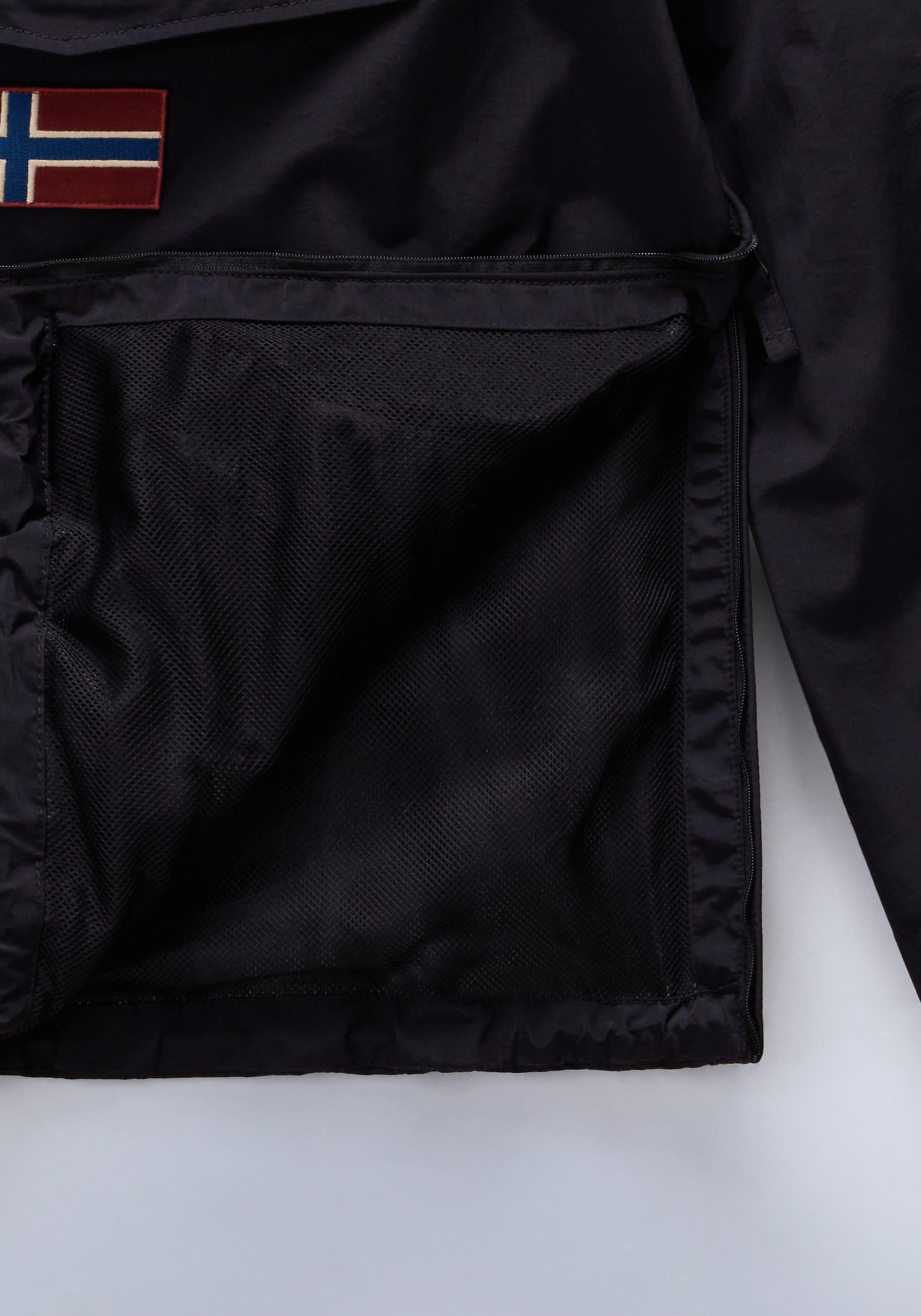 Napapijri Funktionsjacke »RAINFOREST S W PKT 3 041 BLACK«, mit Kapuze, Markenlogo auf dem Ärmel; Reissverschluss im Saum; Schnalle an Kapuze