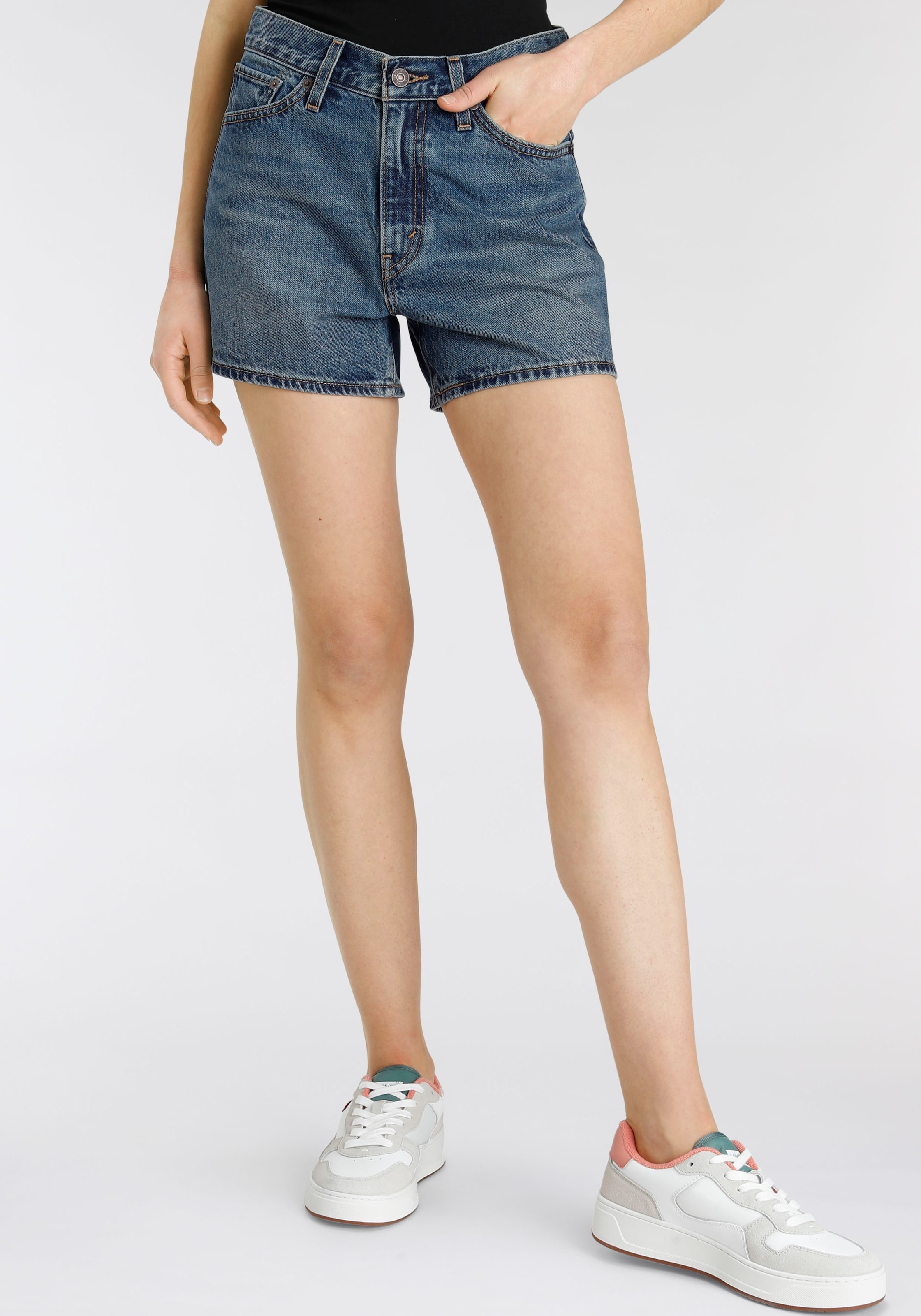 Levi's® Jeansshorts »80S MOM SHORT«