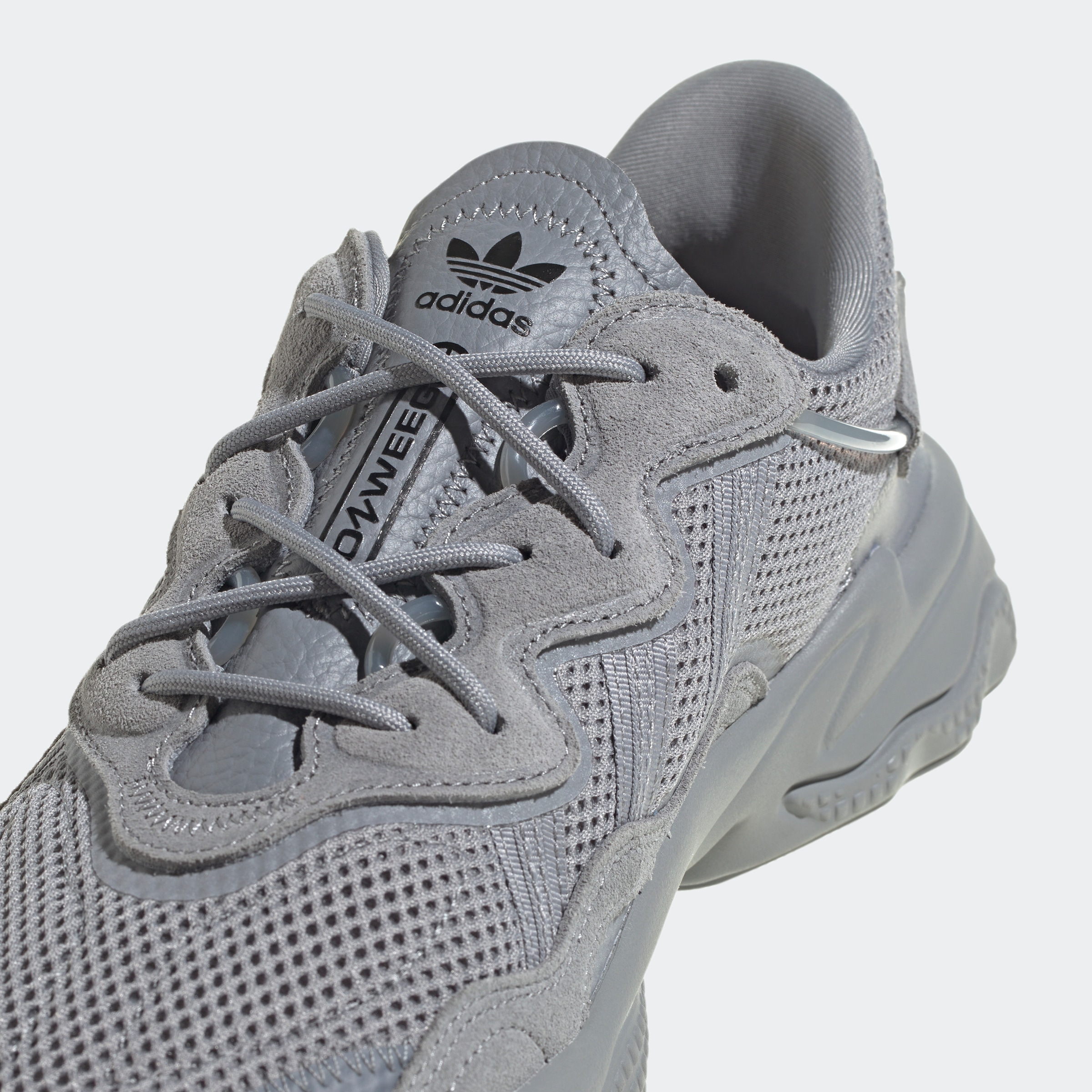 adidas Originals Sneaker »OZWEEGO«