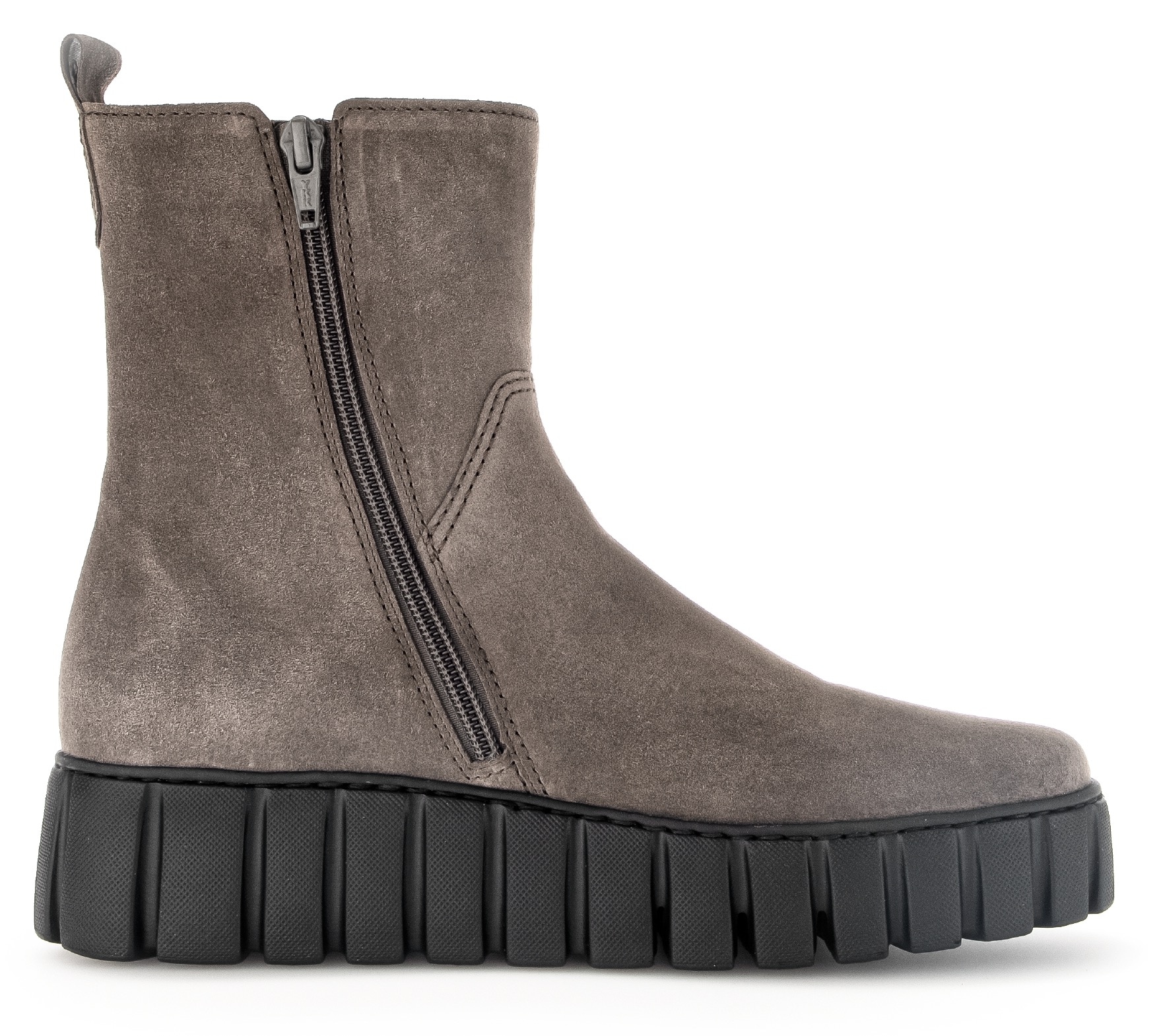 Gabor Chelseaboots »Florenz«, Plateau, Herbstmode, Stiefelette, in bequemer Schuhweite G (= weit)