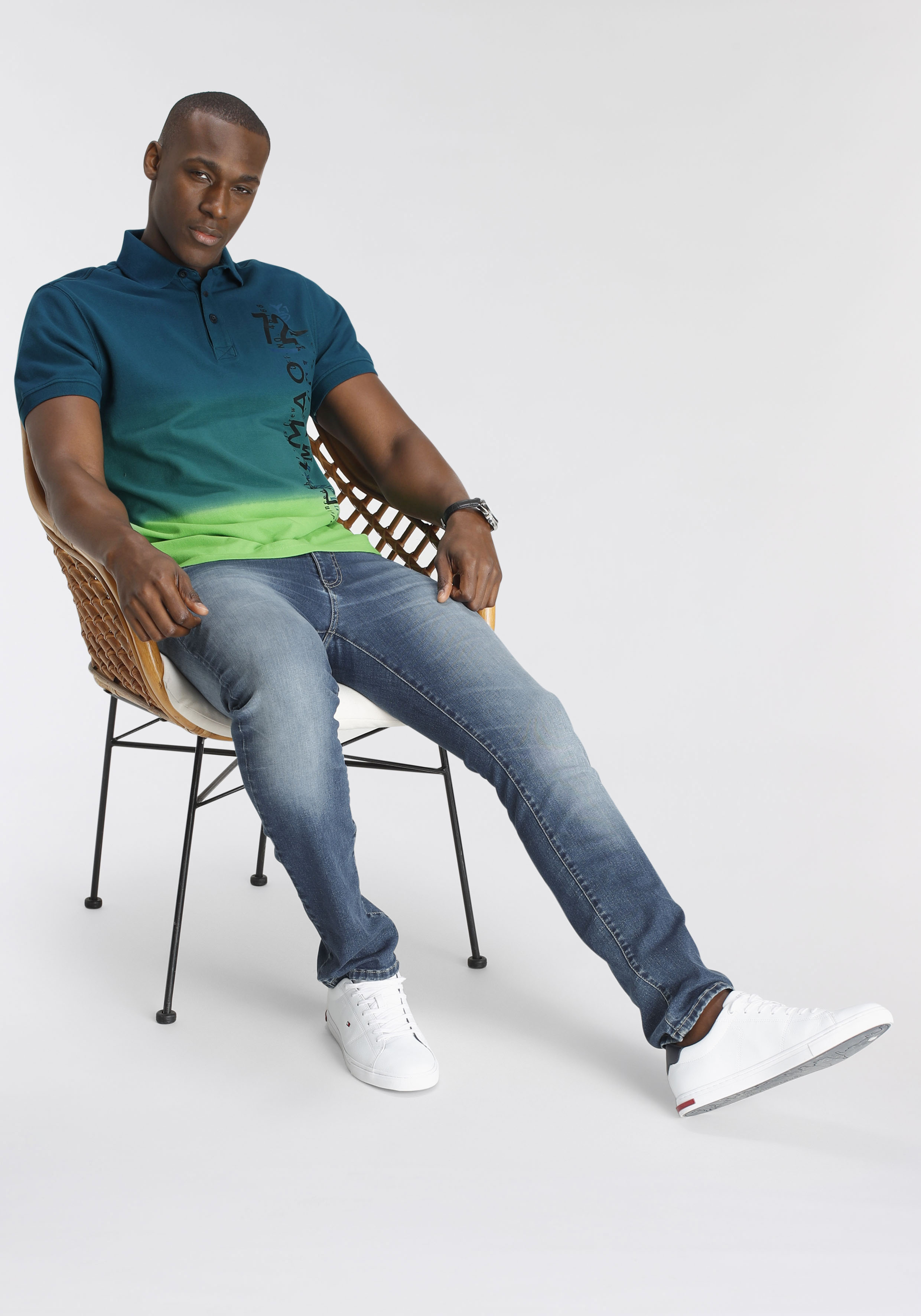 Poloshirt, mit modischem Farbverlauf und Print- NEUE MARKE!