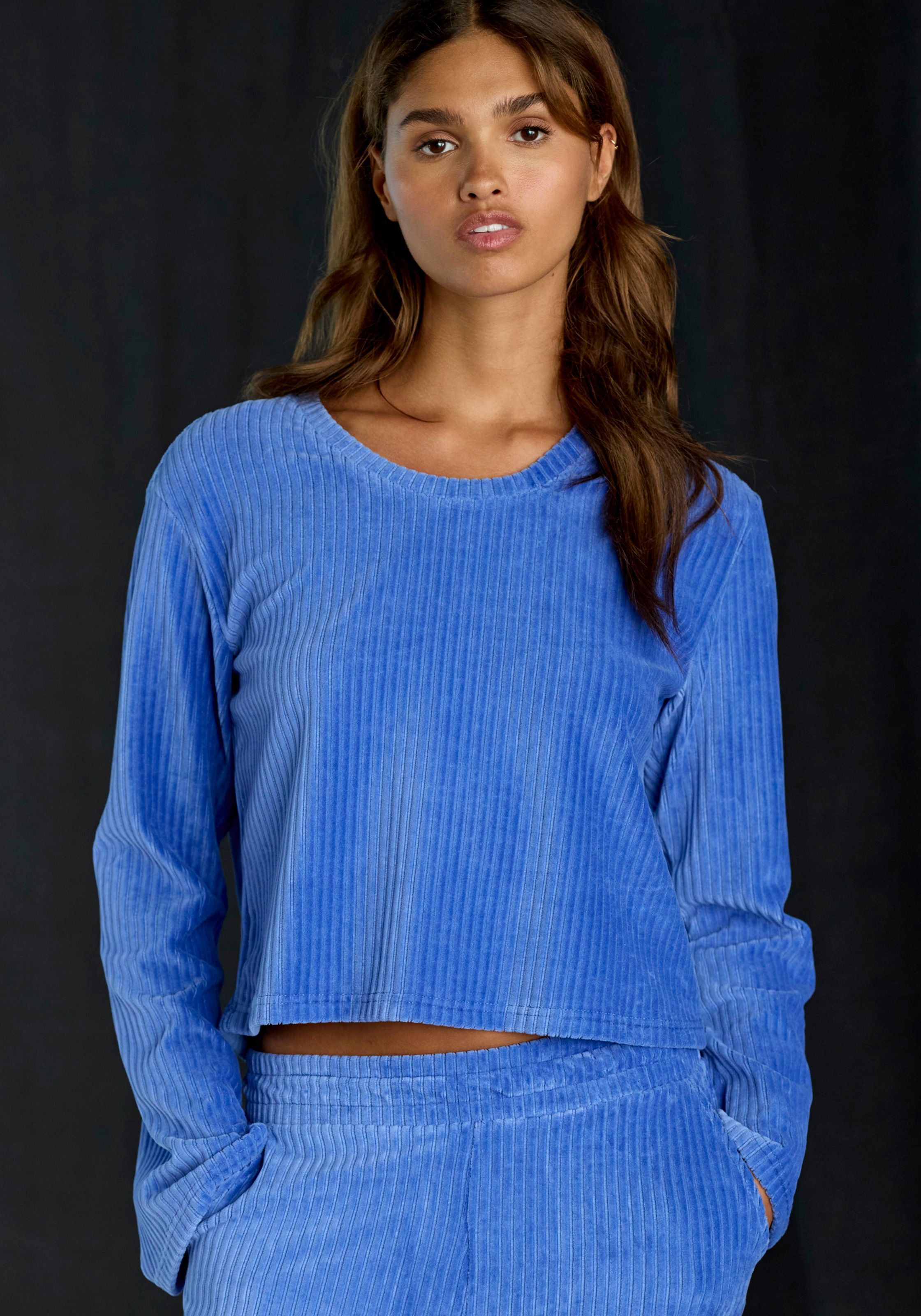 Buffalo Langarmshirt mit weicher Cord-Struktur