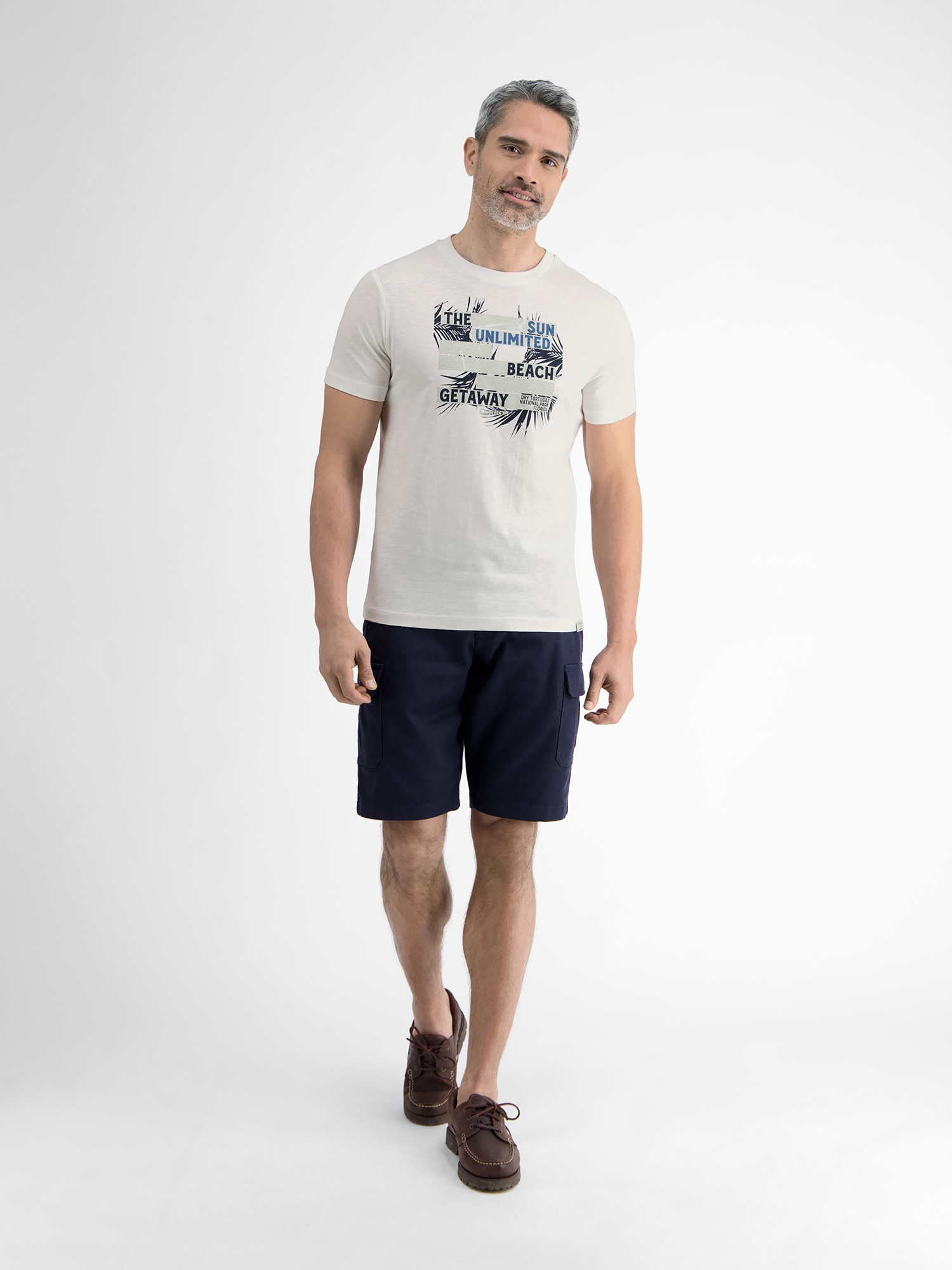 LERROS T-Shirt »LERROS Herren T-Shirt mit sommerlichem Brustprint«