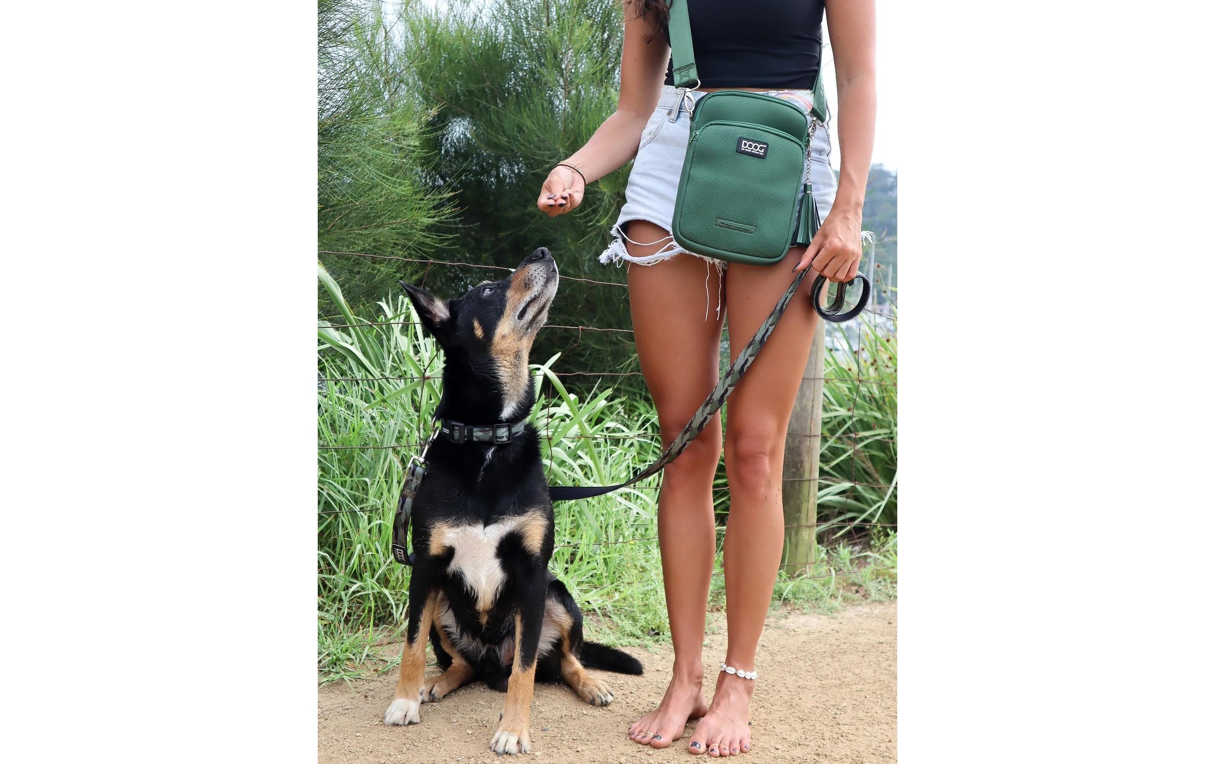 DOOG Umhängetasche »Walkie«