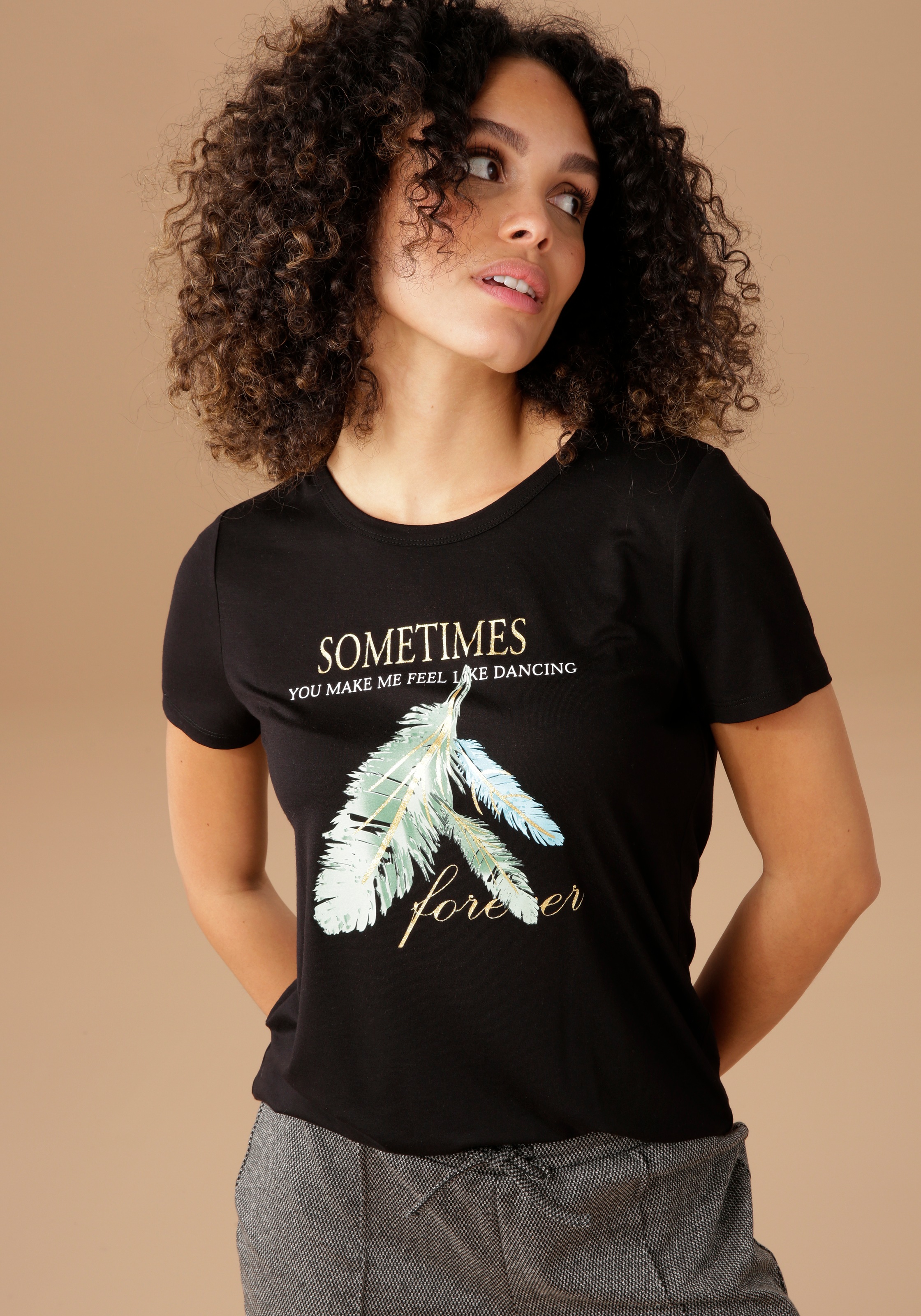 Aniston SELECTED T-Shirt, mit Glitzerdetails im Frontprint kaufen